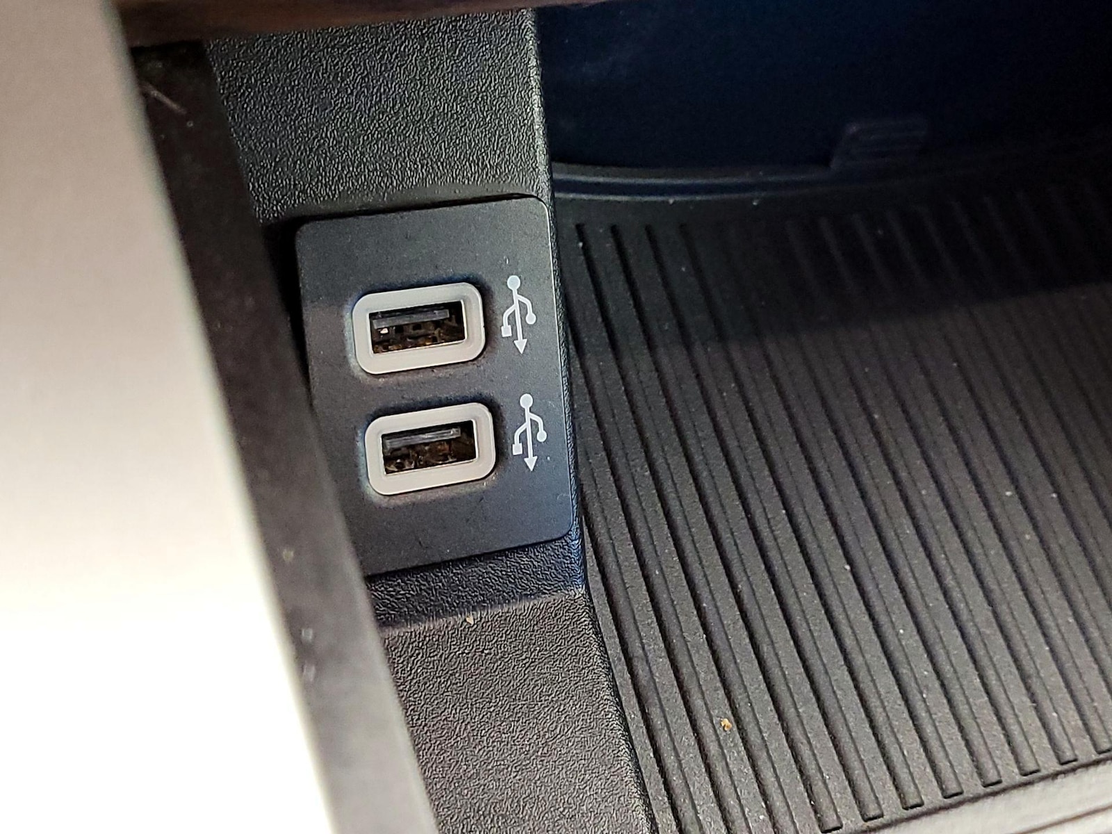 2020 Ford F-150 Lariat - Photo 20