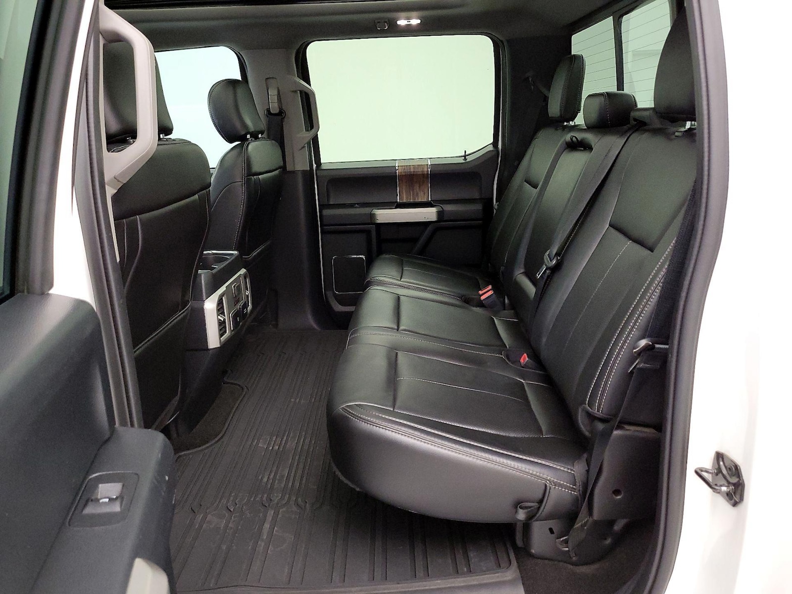 2020 Ford F-150 Lariat - Photo 22