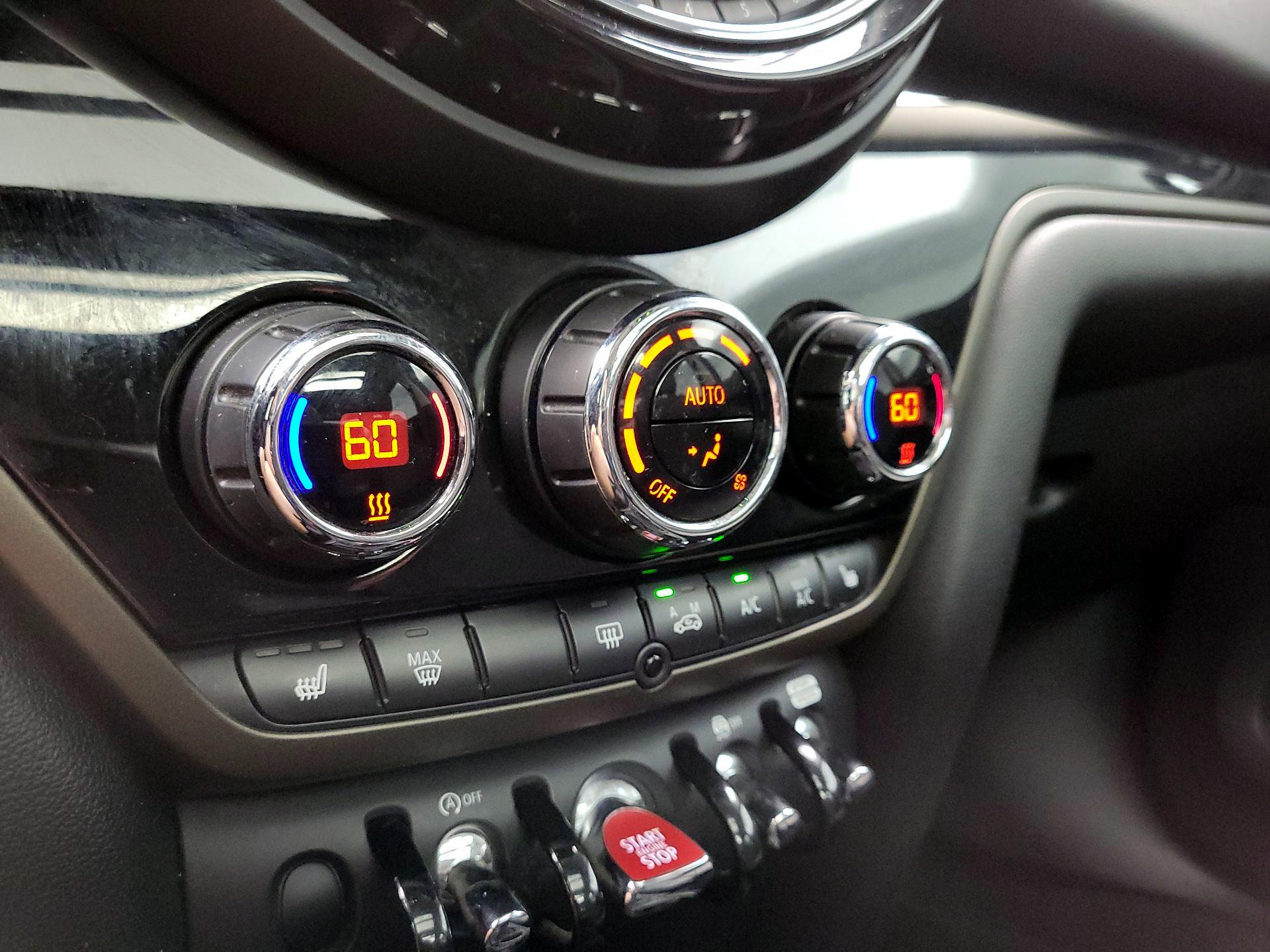 Thumbnail: 2020 MINI Cooper Countryman - 16
