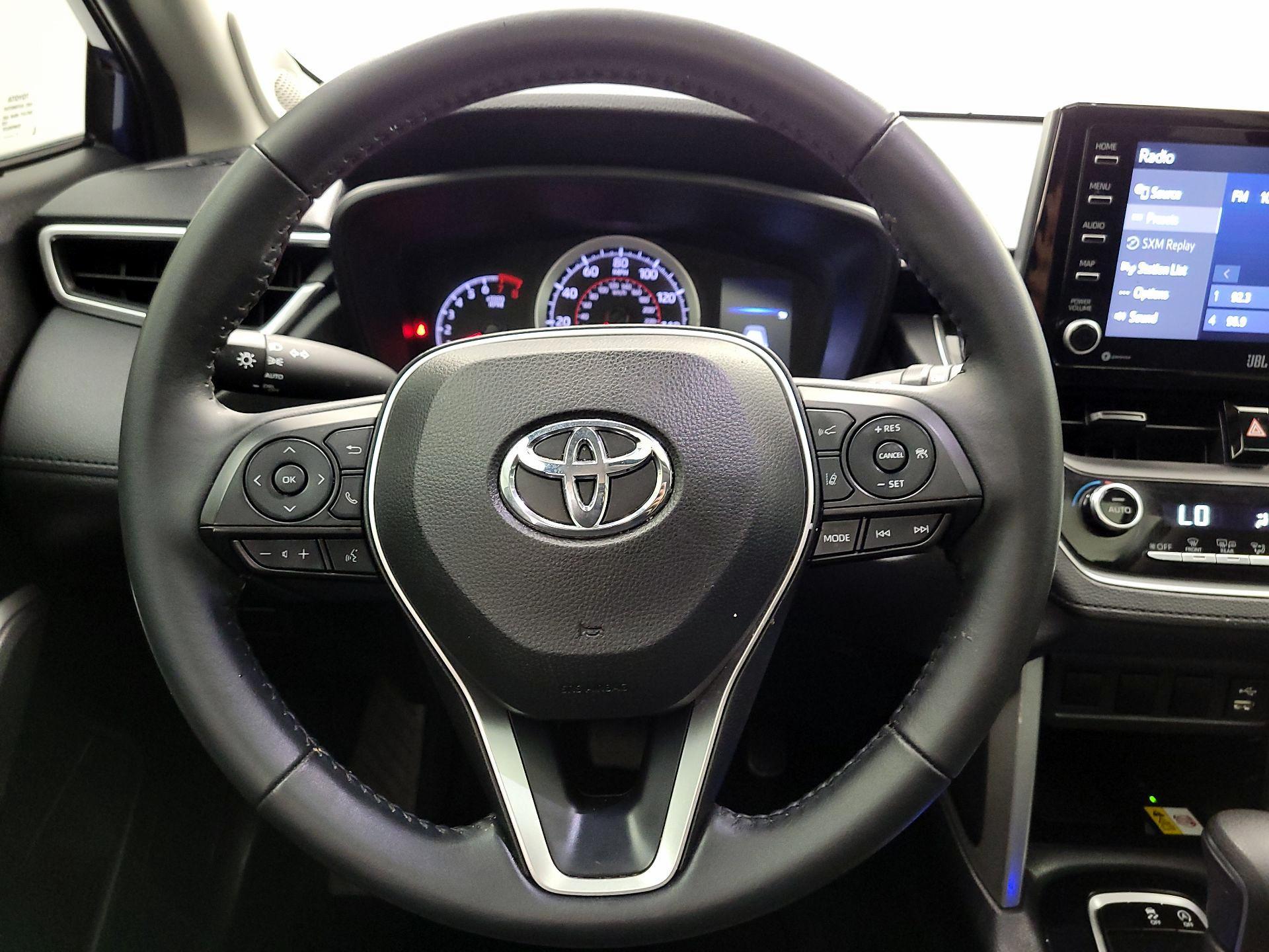 Thumbnail: 2022 Toyota Corolla Cross - 10