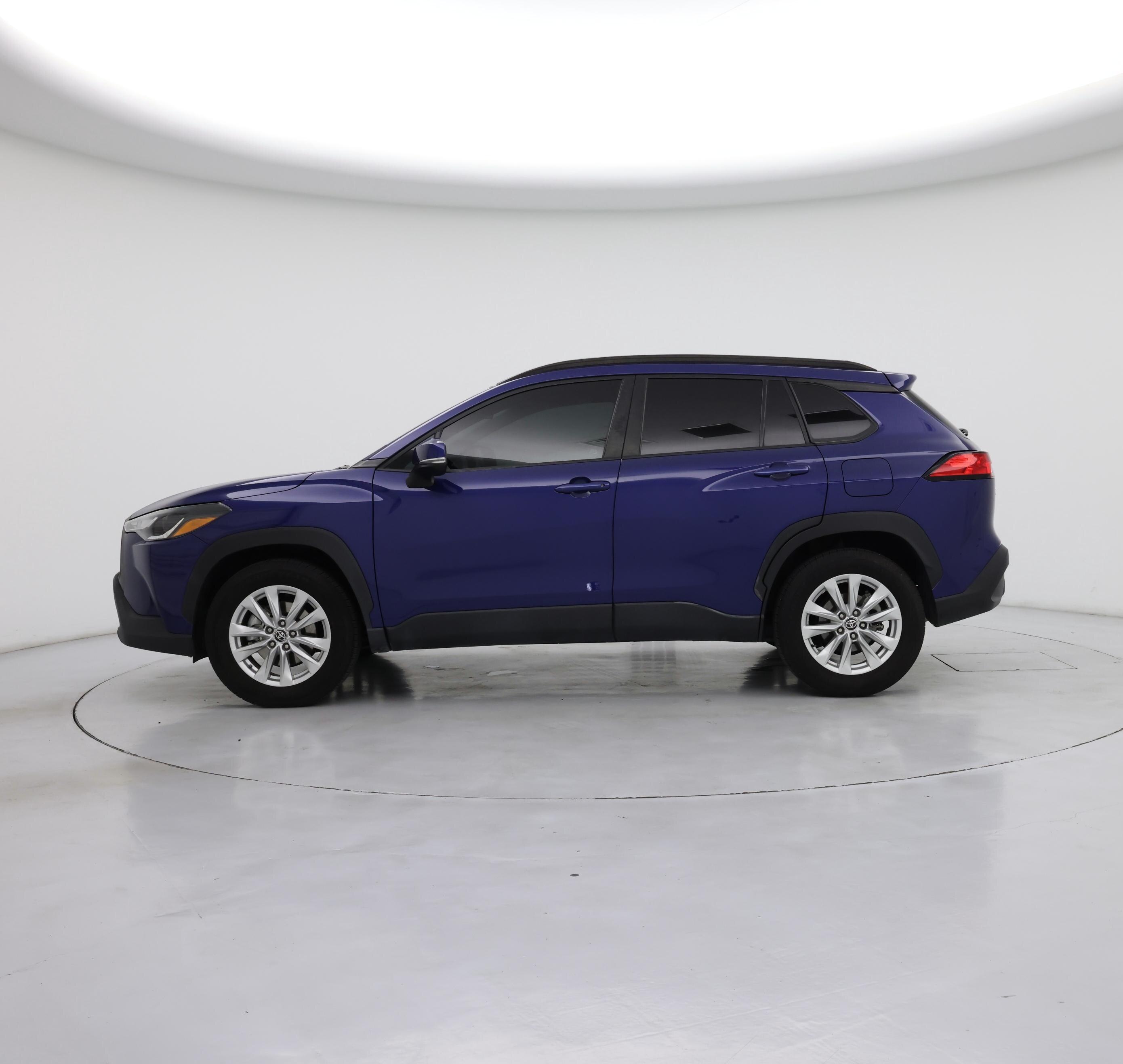 Thumbnail: 2022 Toyota Corolla Cross - 3