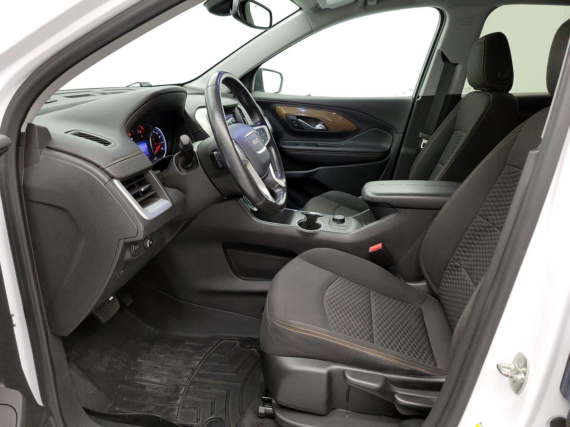 Thumbnail: 2020 GMC Terrain - 11
