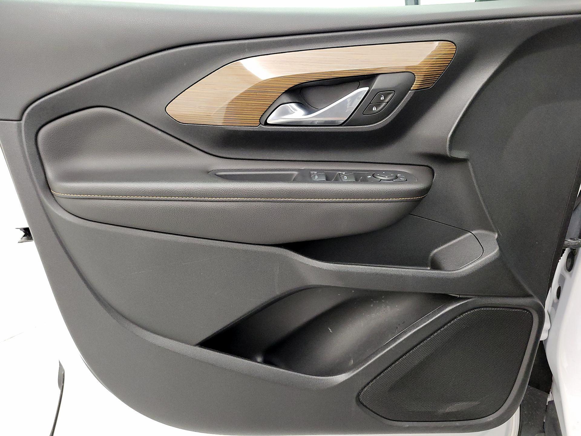 Thumbnail: 2020 GMC Terrain - 12