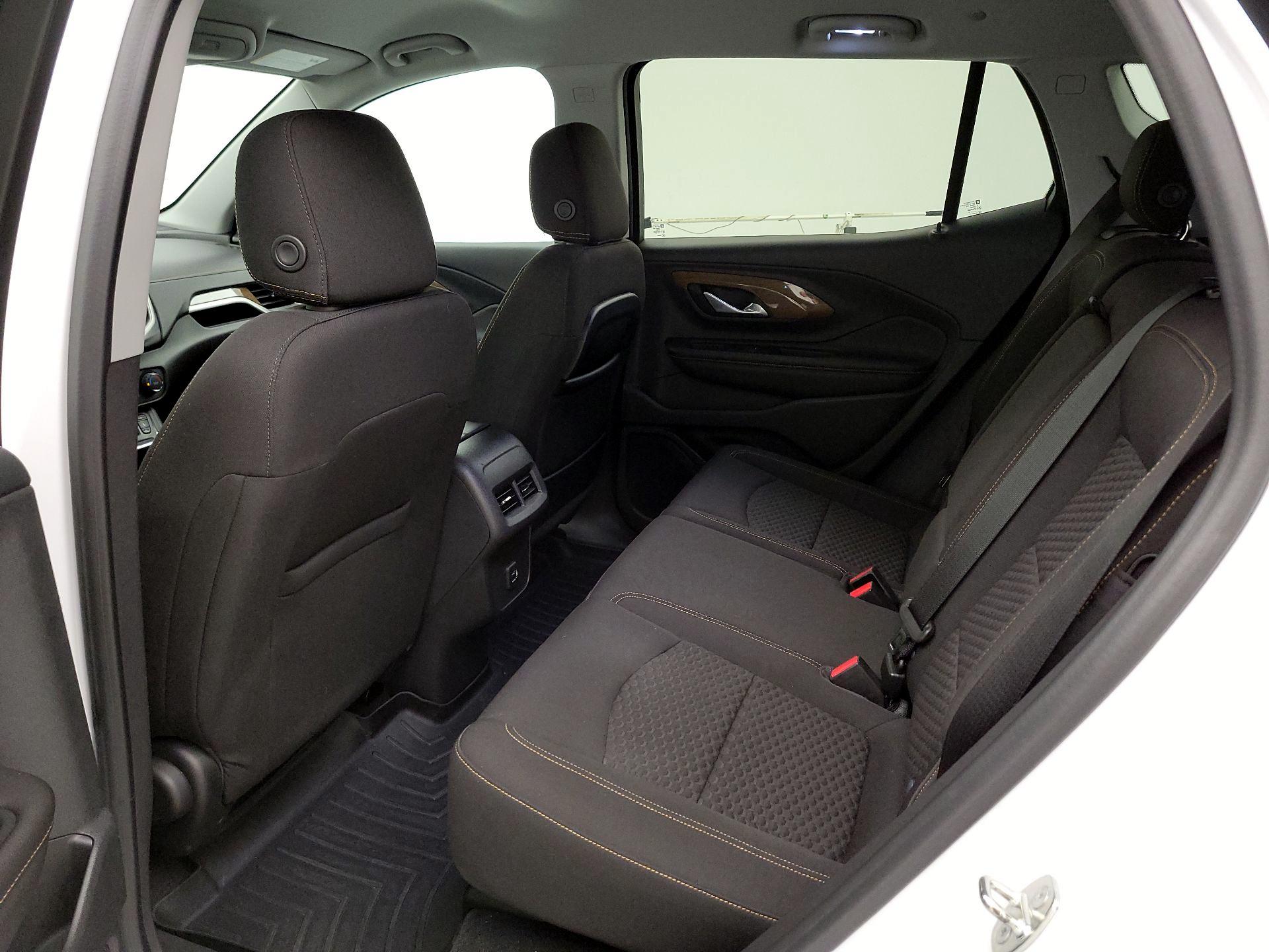 Thumbnail: 2020 GMC Terrain - 19
