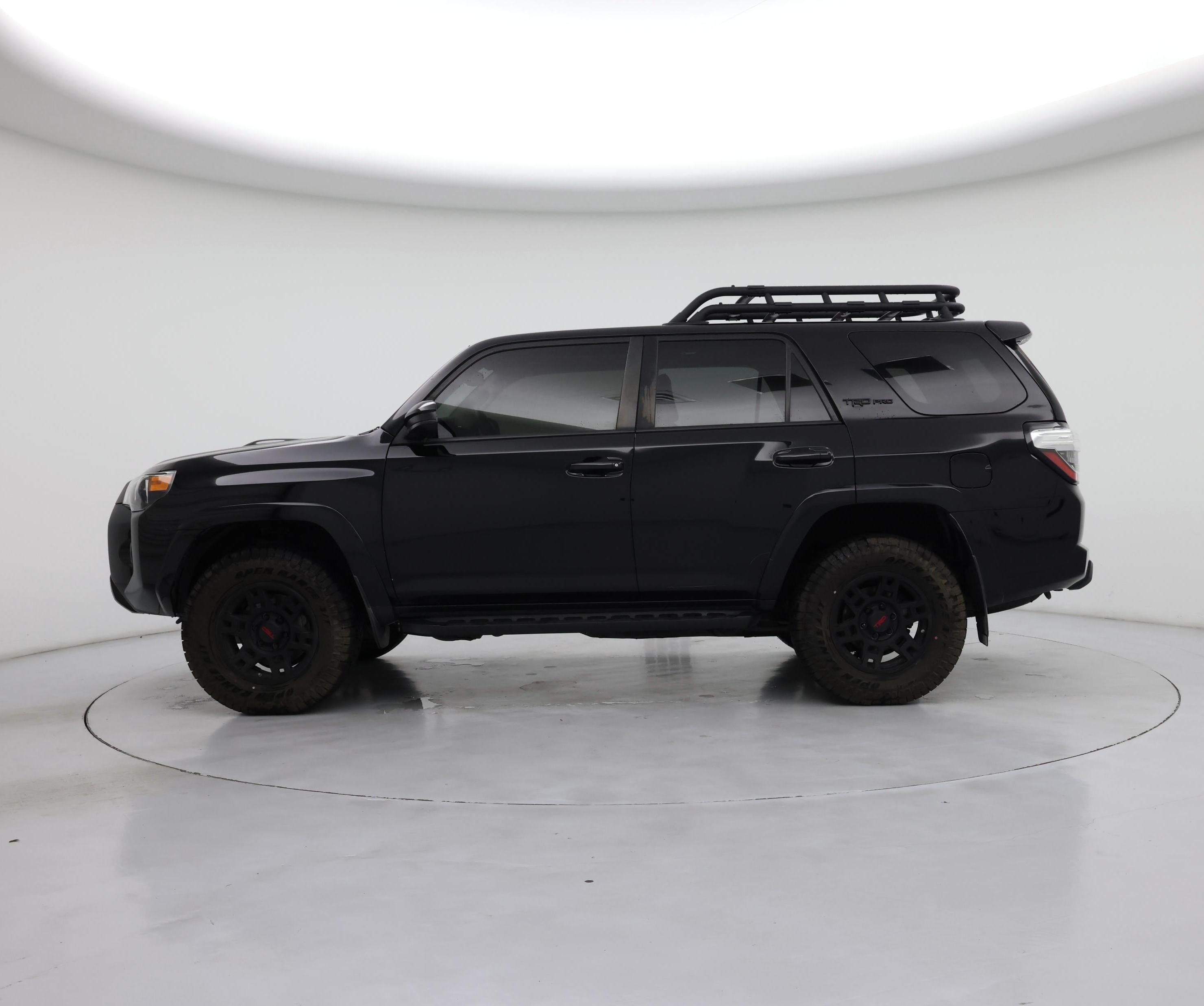 Thumbnail: 2020 Toyota 4Runner - 3