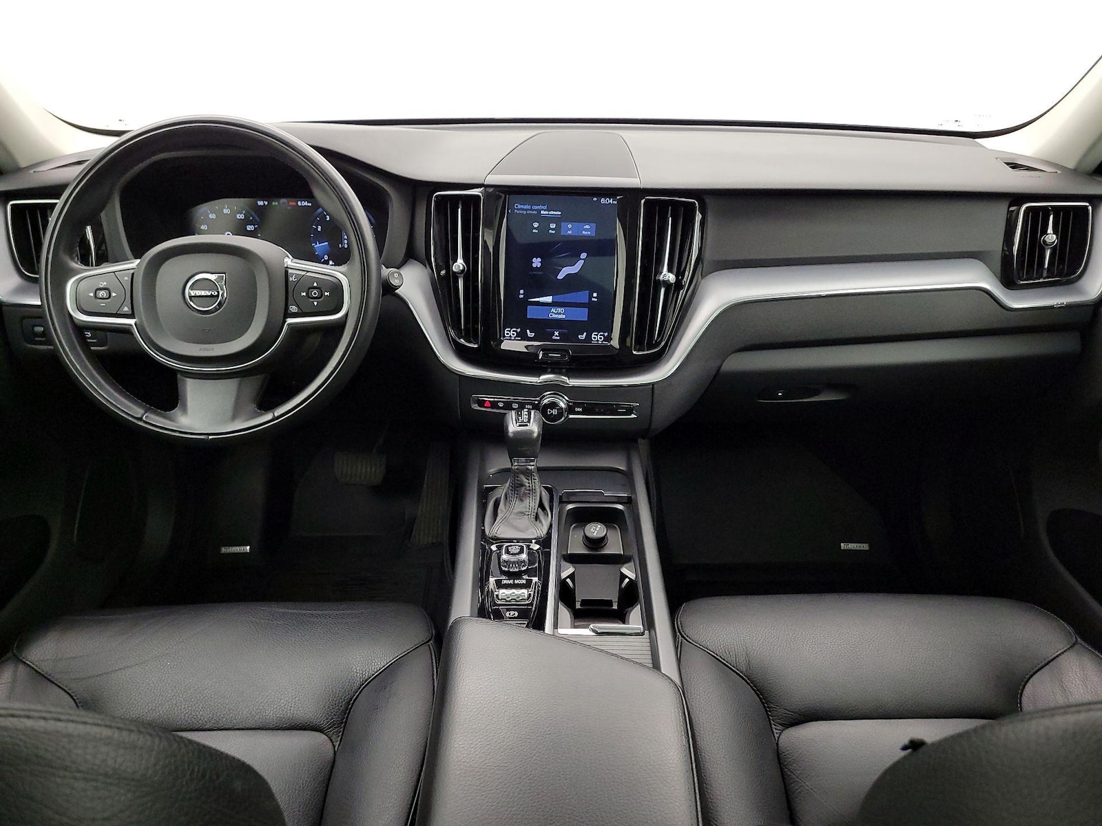 2020 Volvo XC60 Momentum - Photo 10