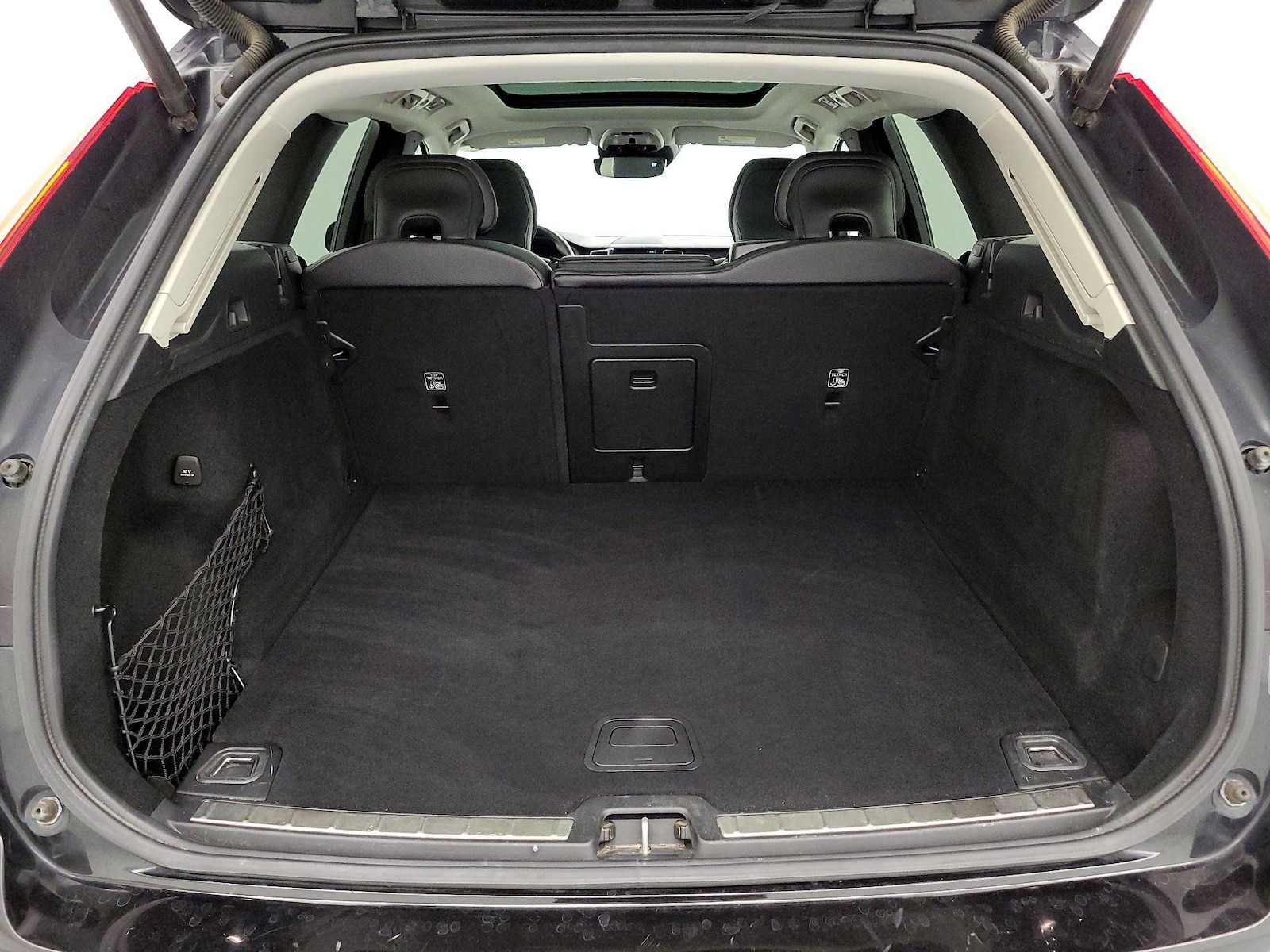 2020 Volvo XC60 Momentum - Photo 22