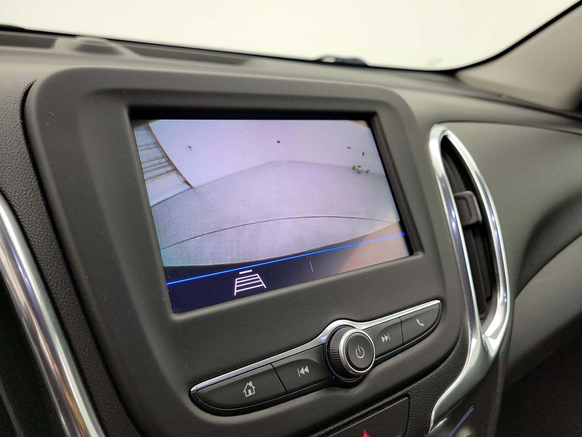 Thumbnail: 2020 Chevrolet Equinox - 15