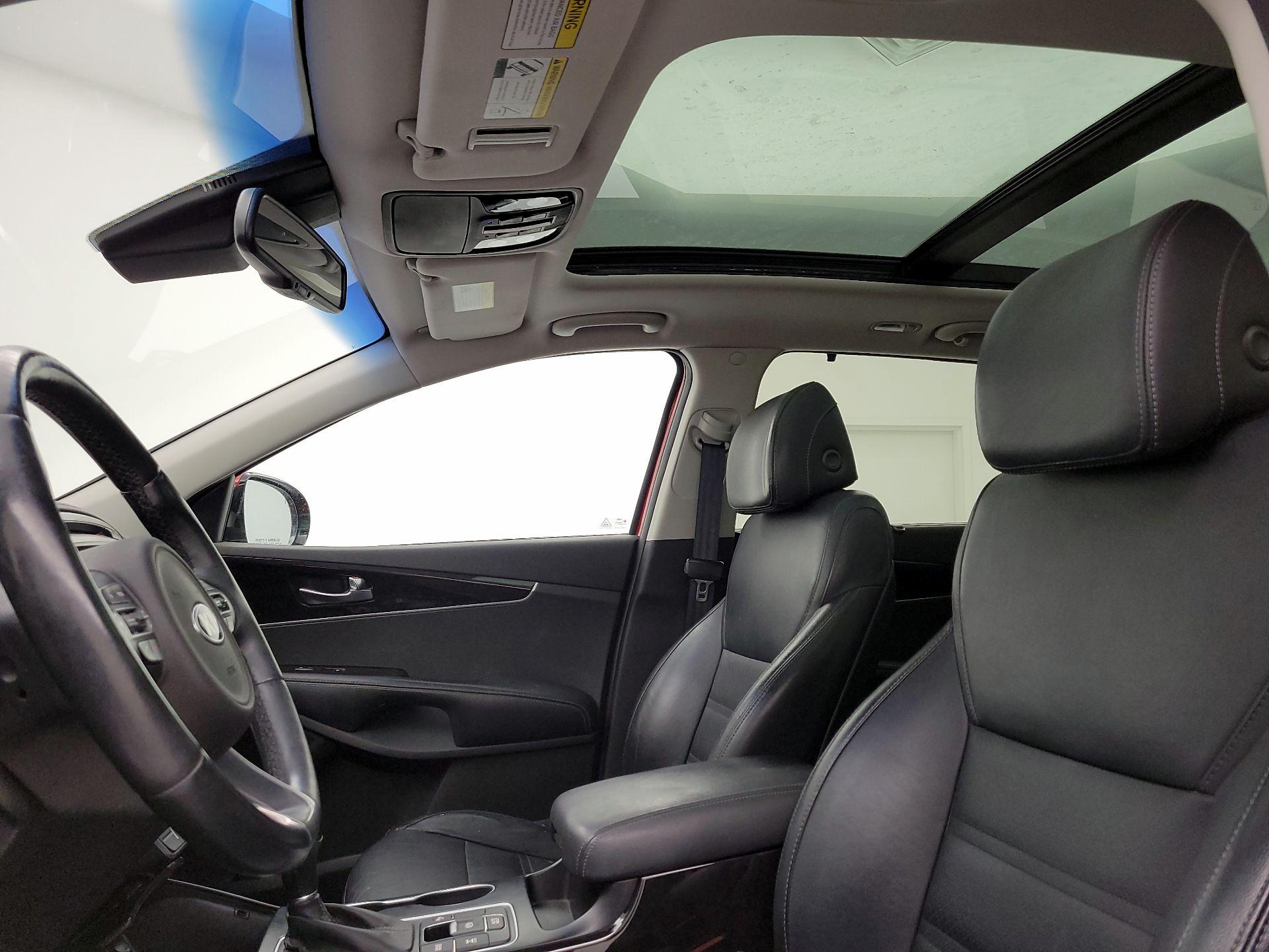 Thumbnail: 2017 Kia Sorento - 19