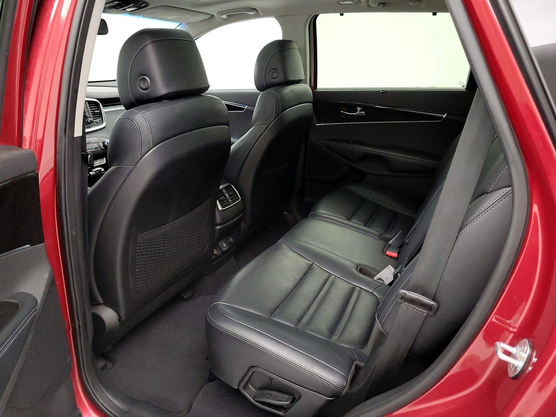 Thumbnail: 2017 Kia Sorento - 20