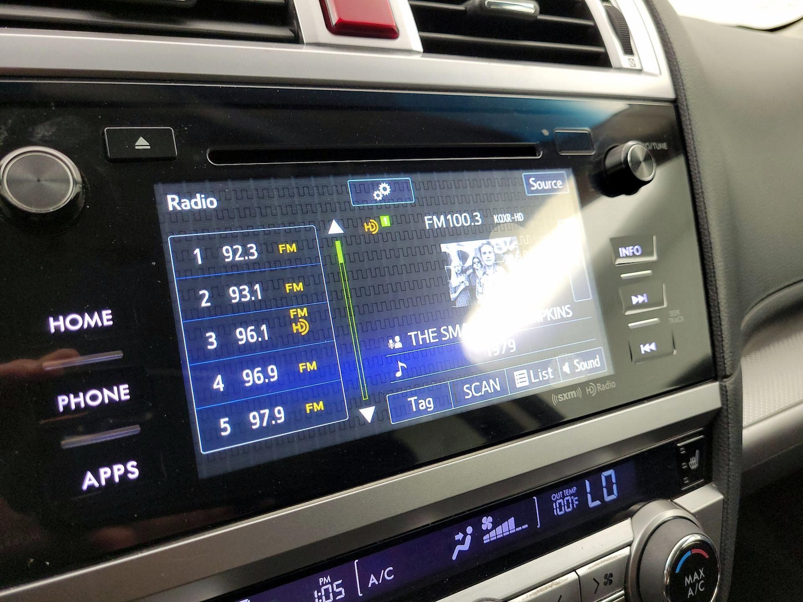 2015 Subaru Outback Premium - Photo 16