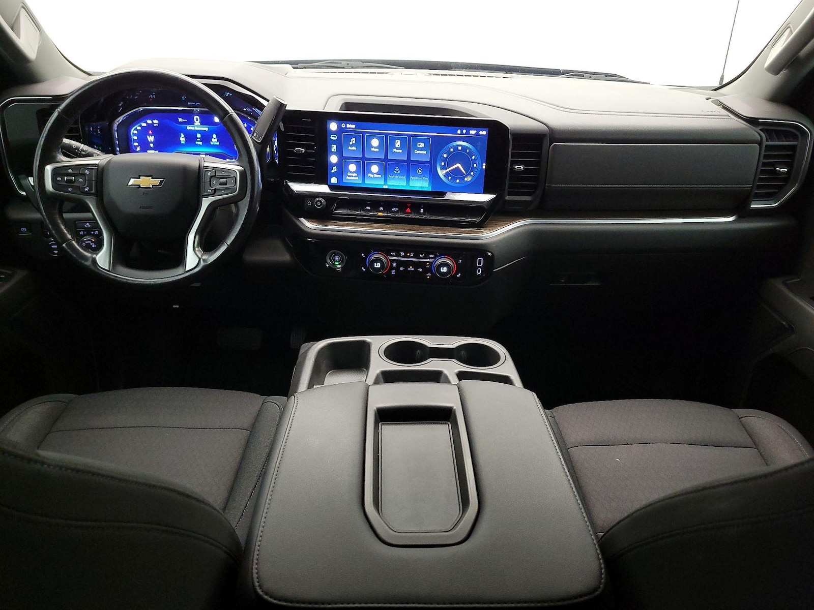 2022 Chevrolet Silverado 1500 LT - Photo 10