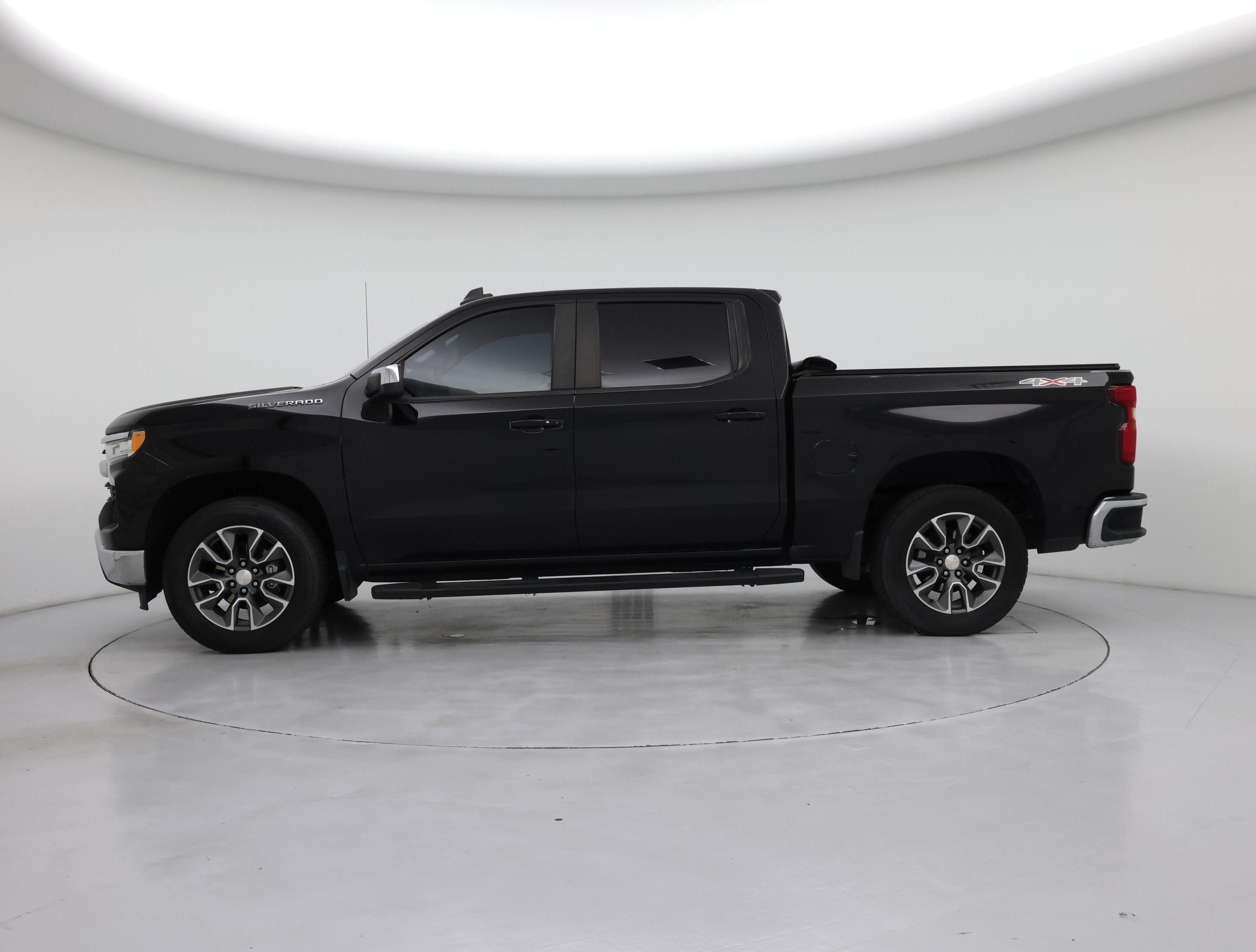 Thumbnail: 2022 Chevrolet Silverado 1500 - 3