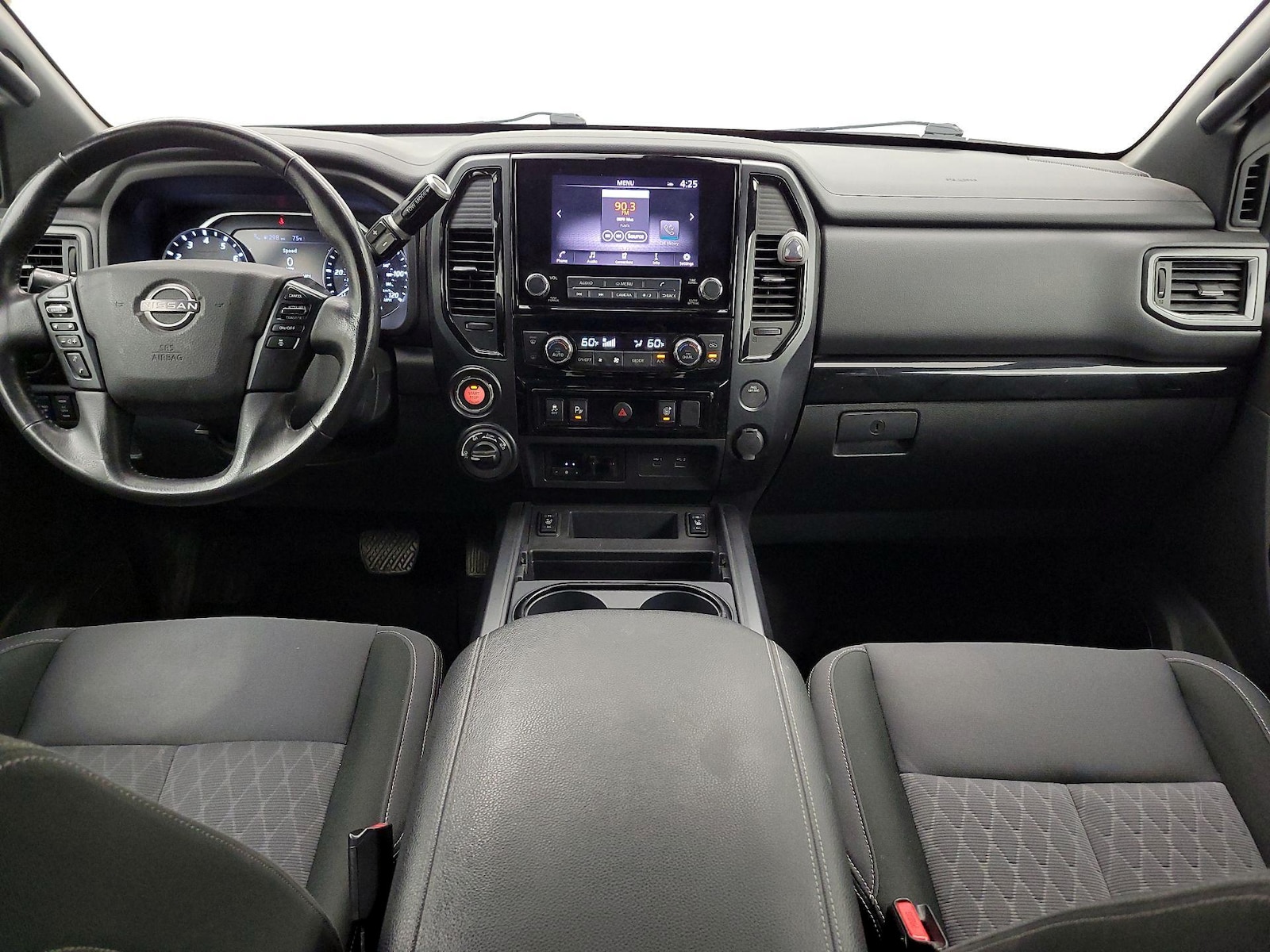 2023 Nissan Titan SV - Photo 10