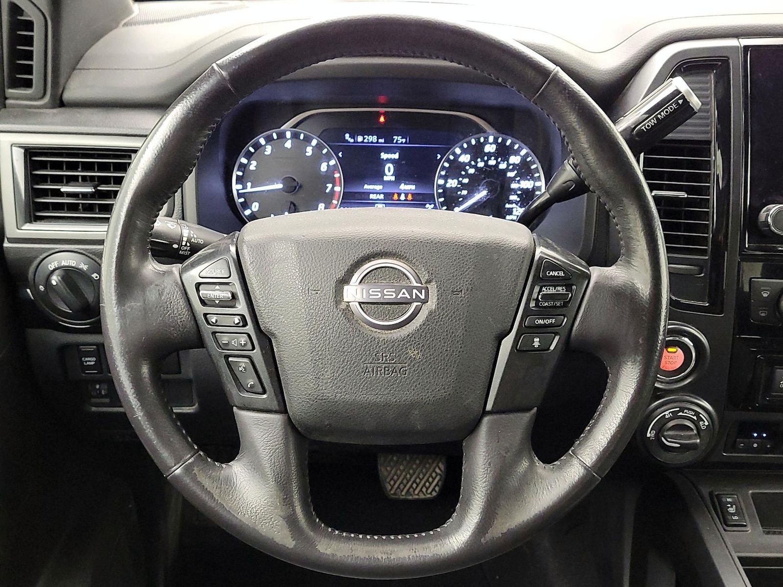 2023 Nissan Titan SV - Photo 11
