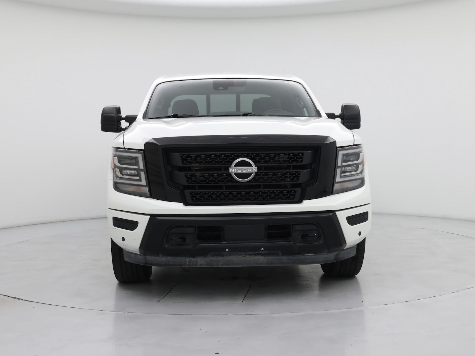 2023 Nissan Titan SV - Photo 6