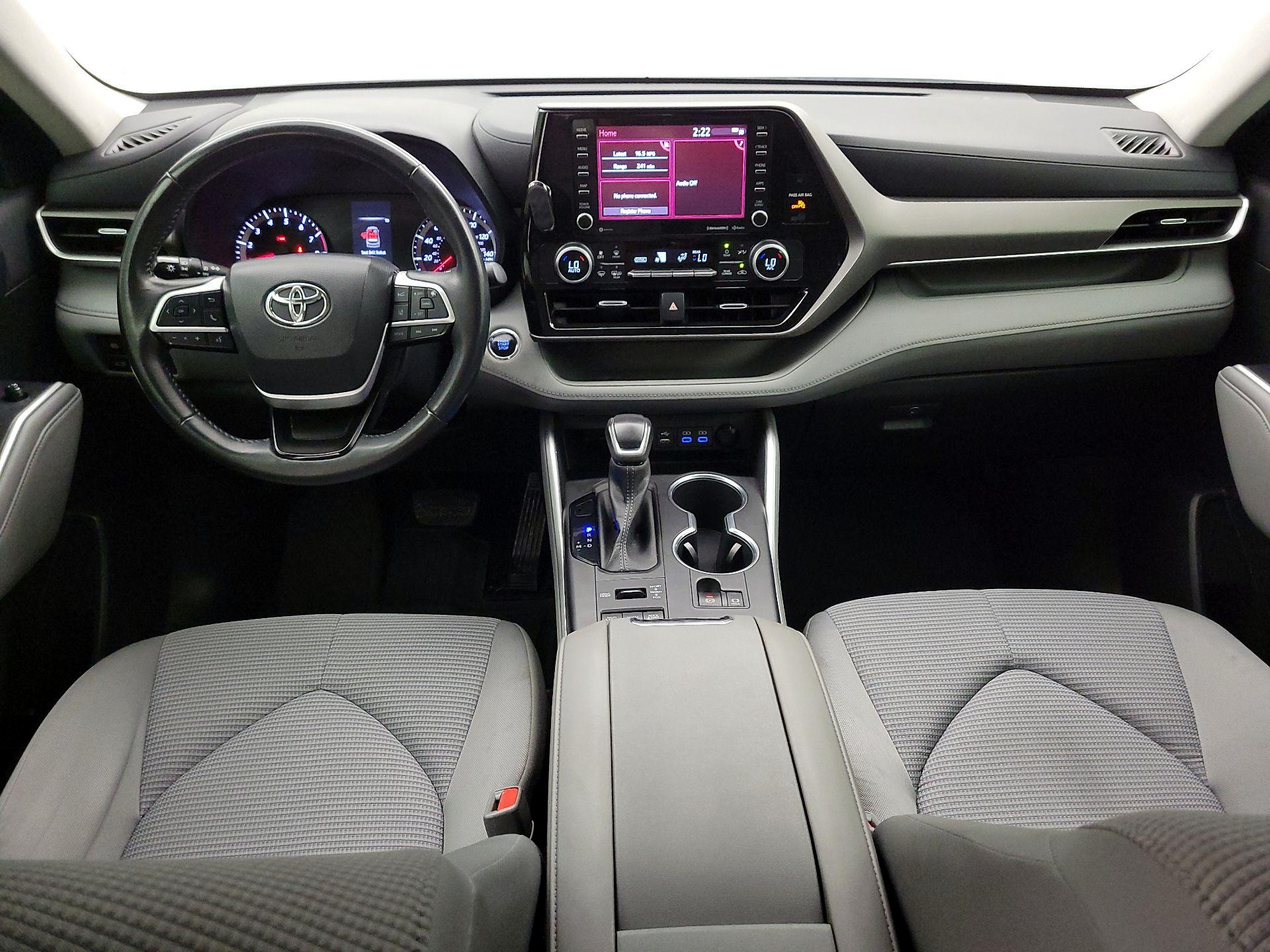 Thumbnail: 2022 Toyota Highlander - 9