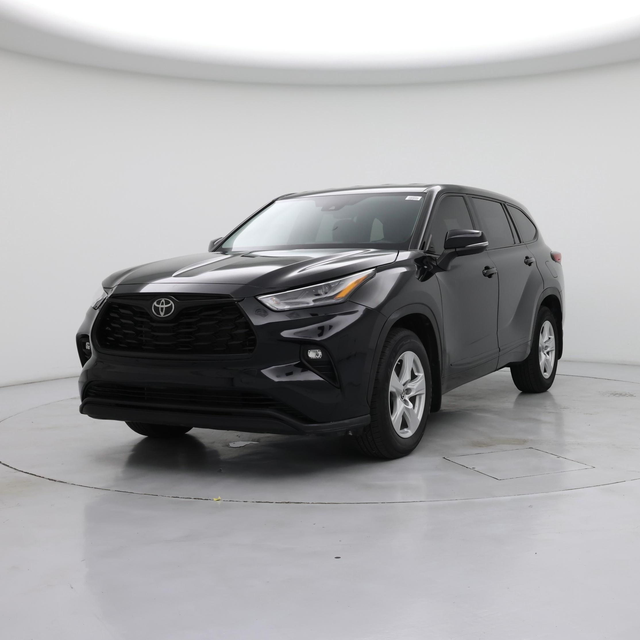 Thumbnail: 2022 Toyota Highlander - 4