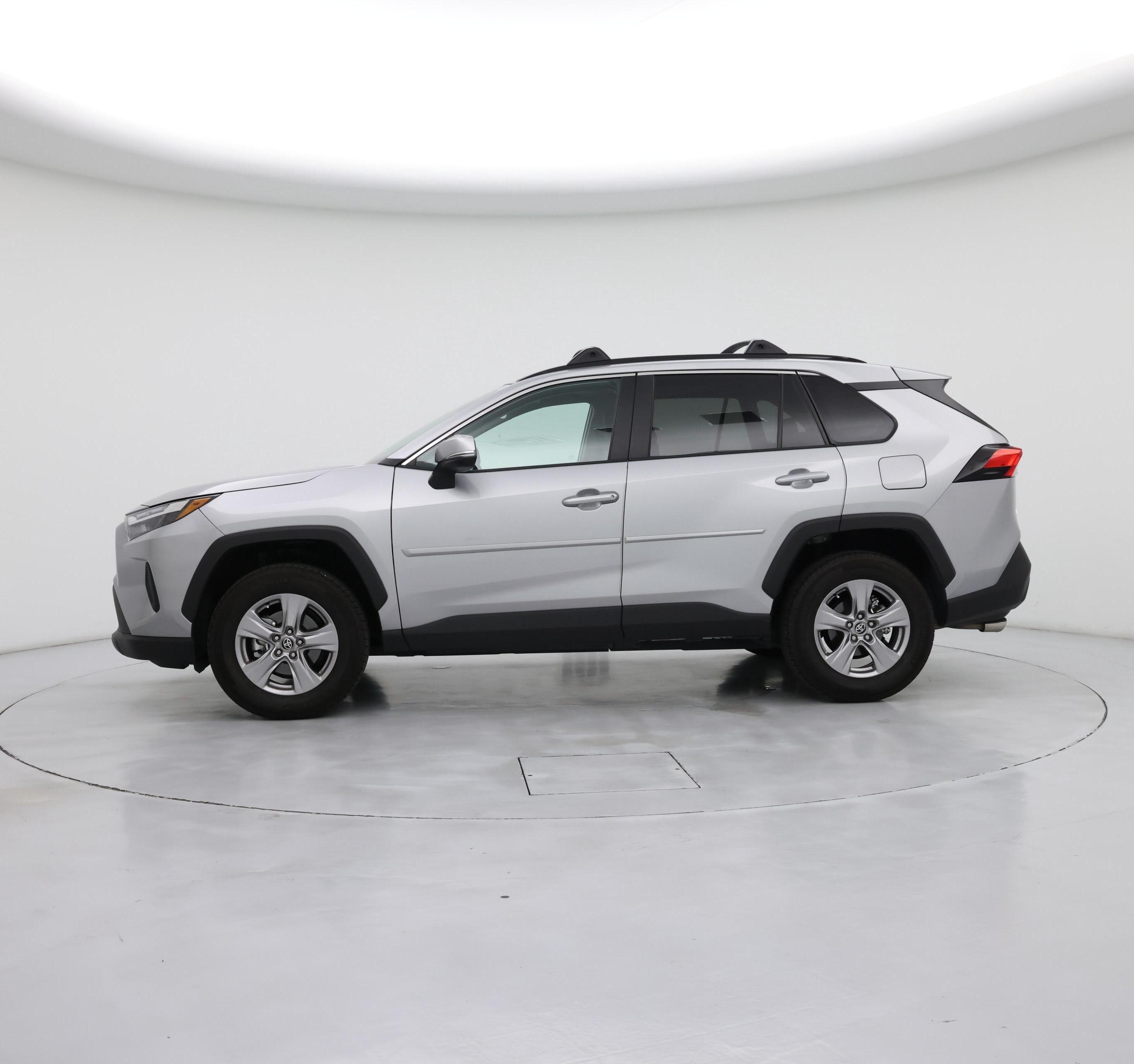 Thumbnail: 2025 Toyota RAV4 - 3