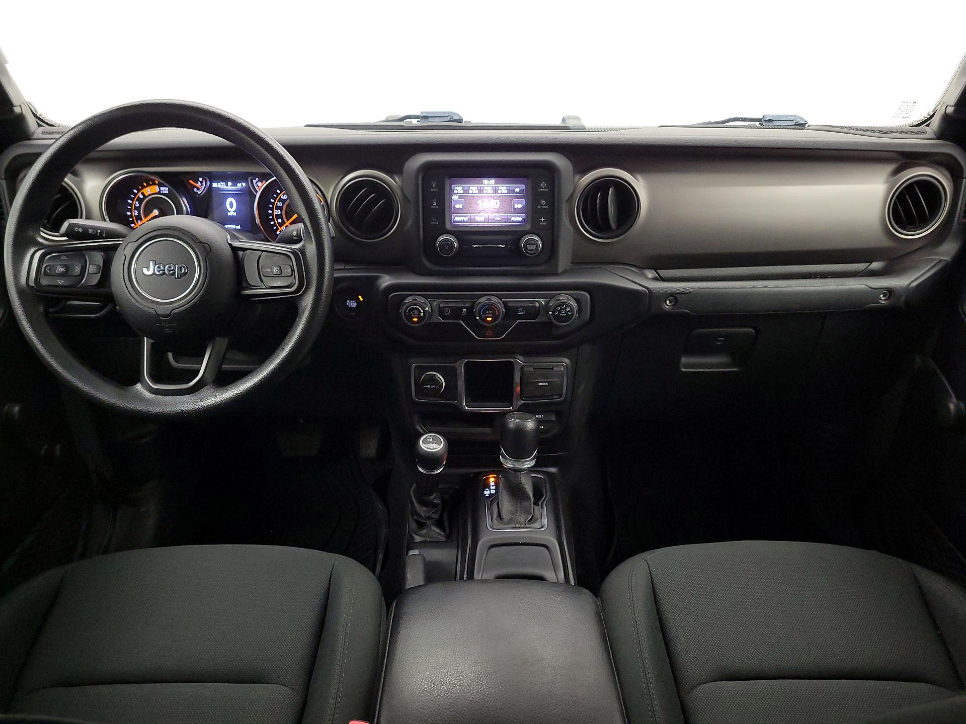 Thumbnail: 2021 Jeep Gladiator - 9
