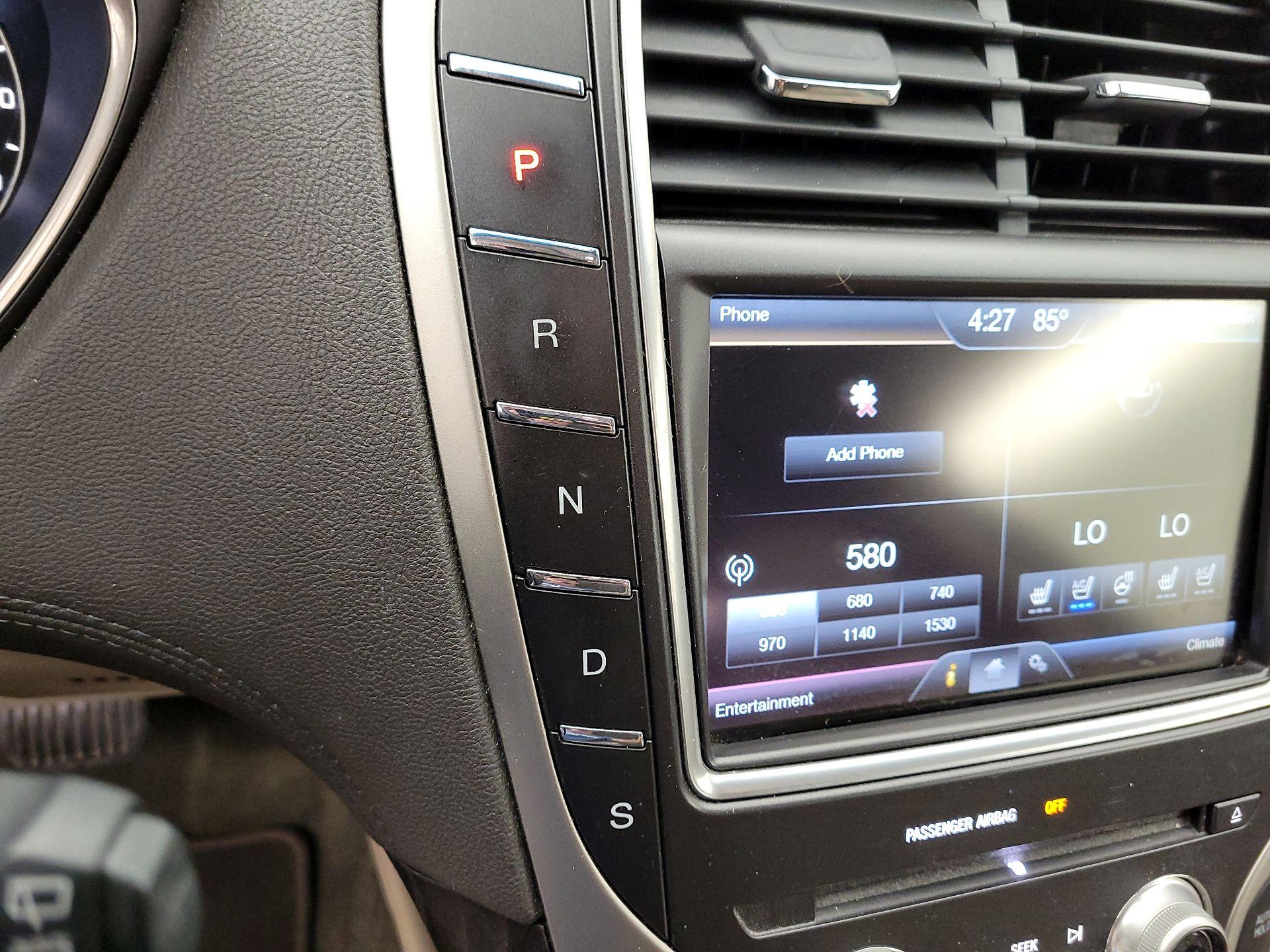 Thumbnail: 2016 Lincoln MKX - 18