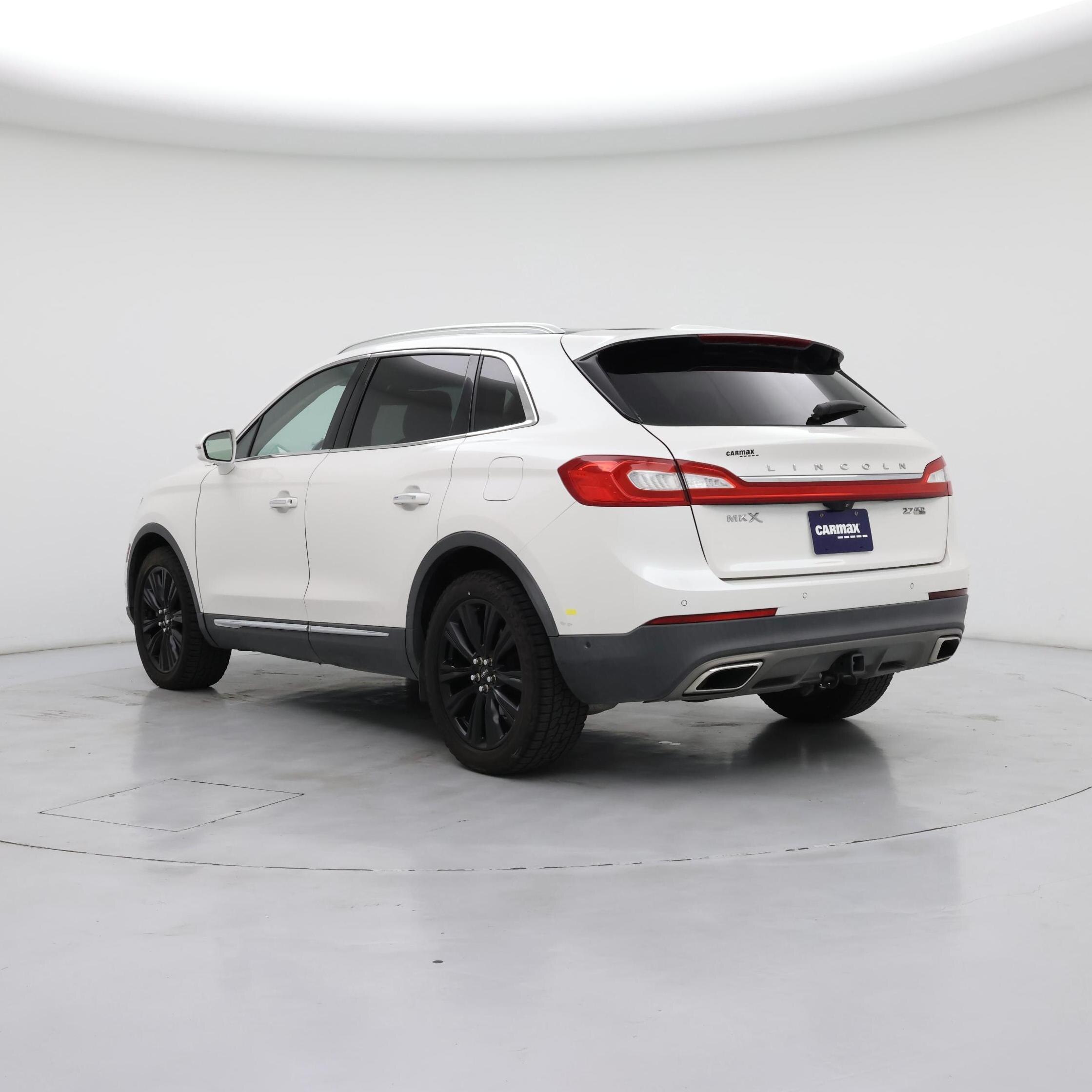 Thumbnail: 2016 Lincoln MKX - 2