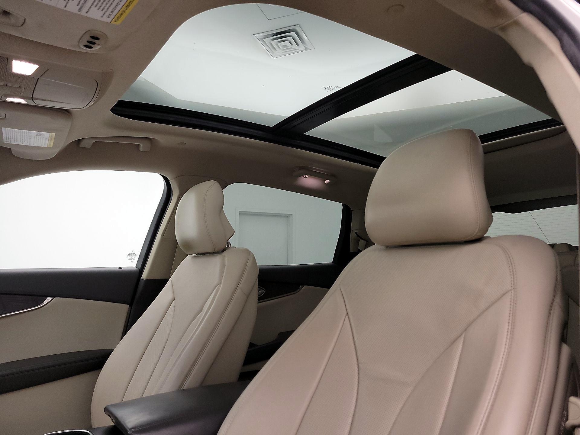 Thumbnail: 2016 Lincoln MKX - 20
