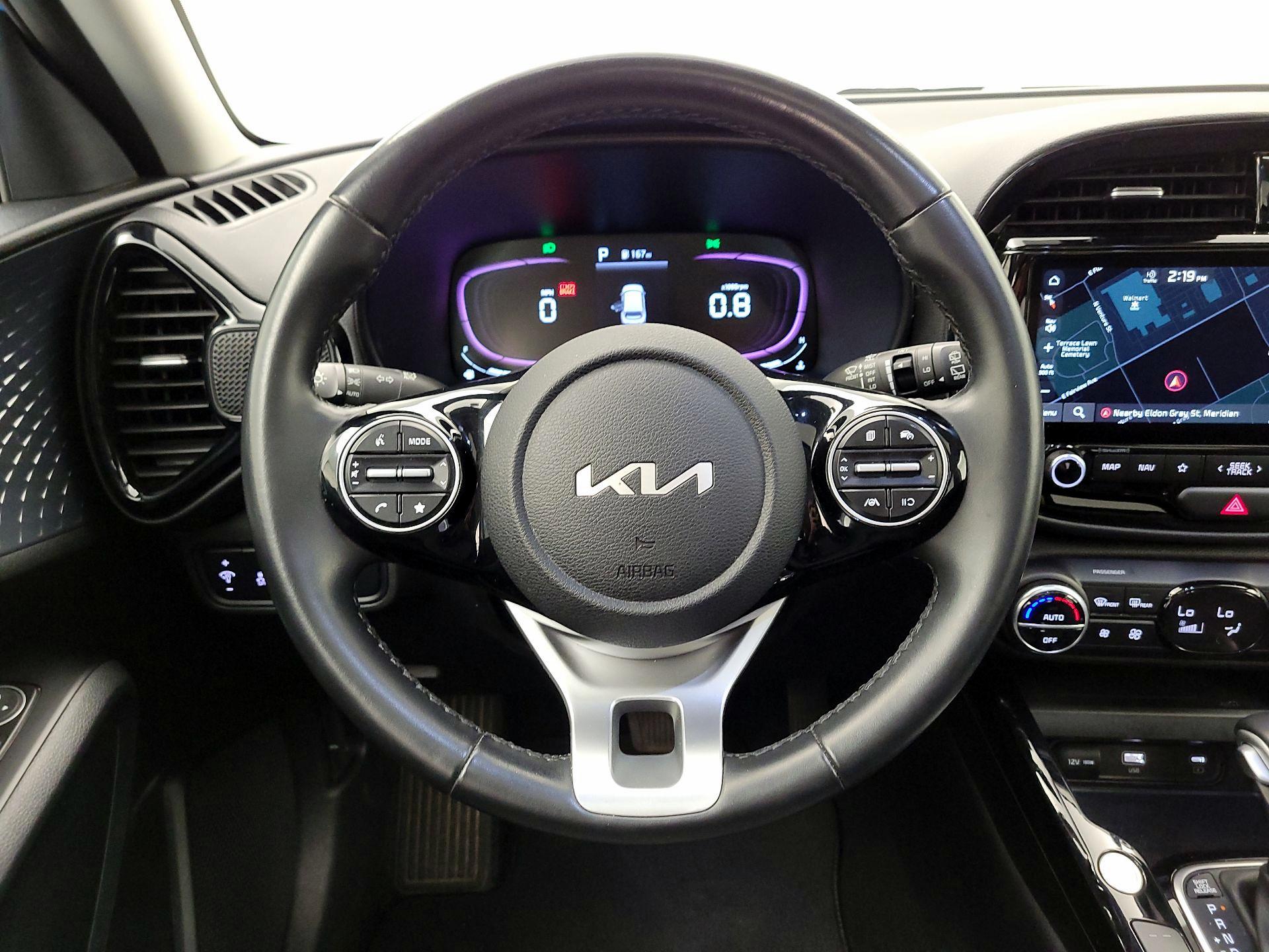 Thumbnail: 2023 Kia Soul - 10