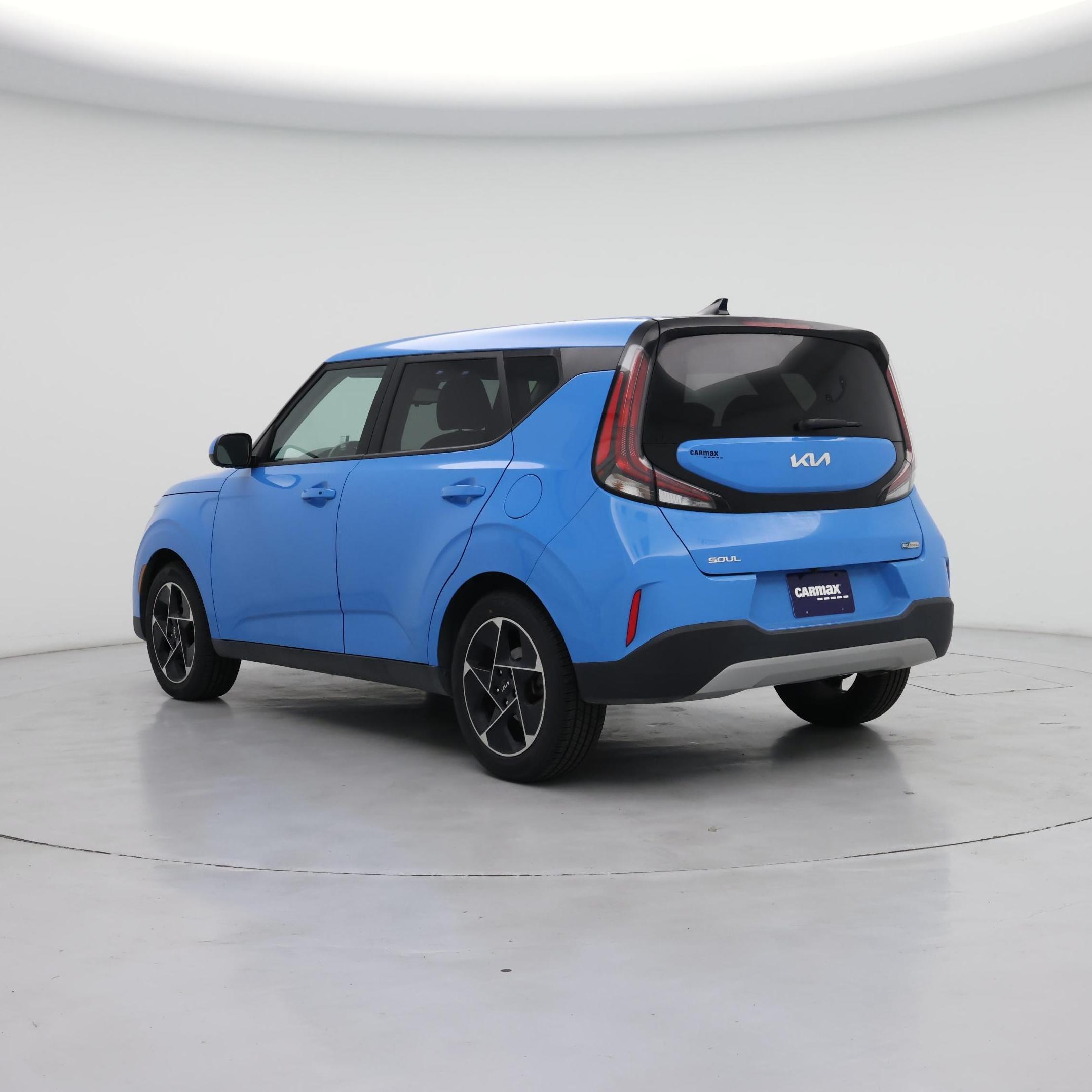 Thumbnail: 2023 Kia Soul - 2
