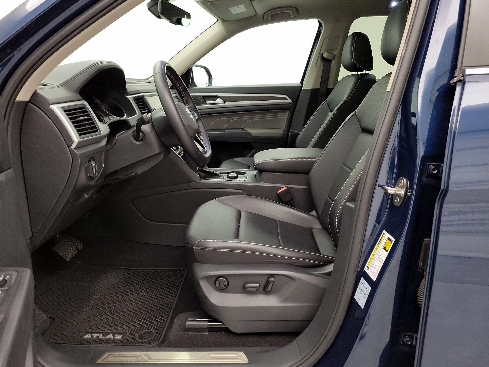 Thumbnail: 2021 Volkswagen Atlas - 11