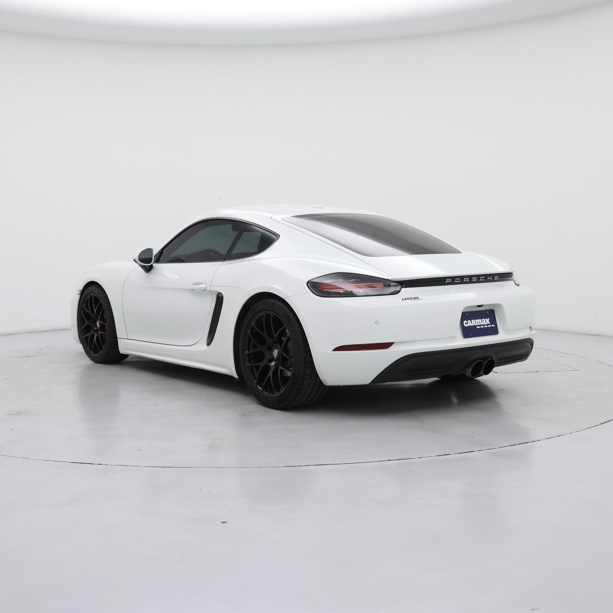 Thumbnail: 2018 Porsche 718 Cayman - 2
