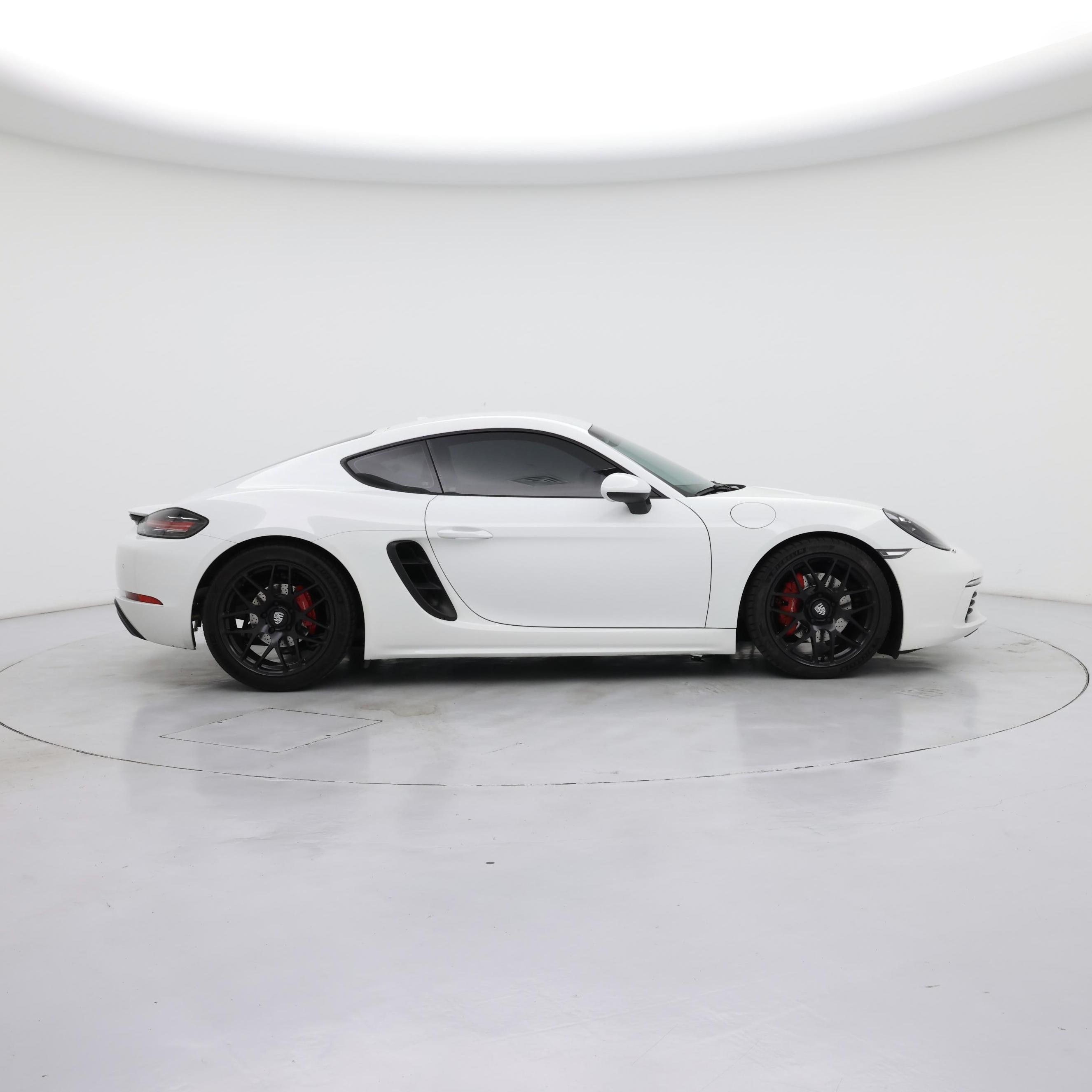 Thumbnail: 2018 Porsche 718 Cayman - 7