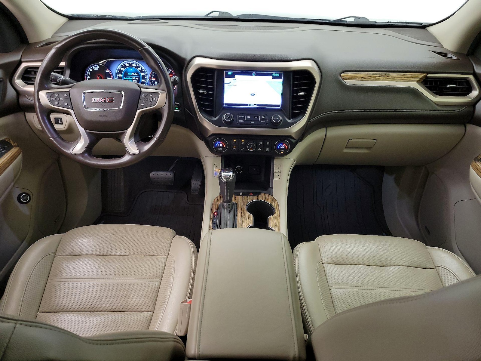 2019 GMC Acadia Denali - Photo 10