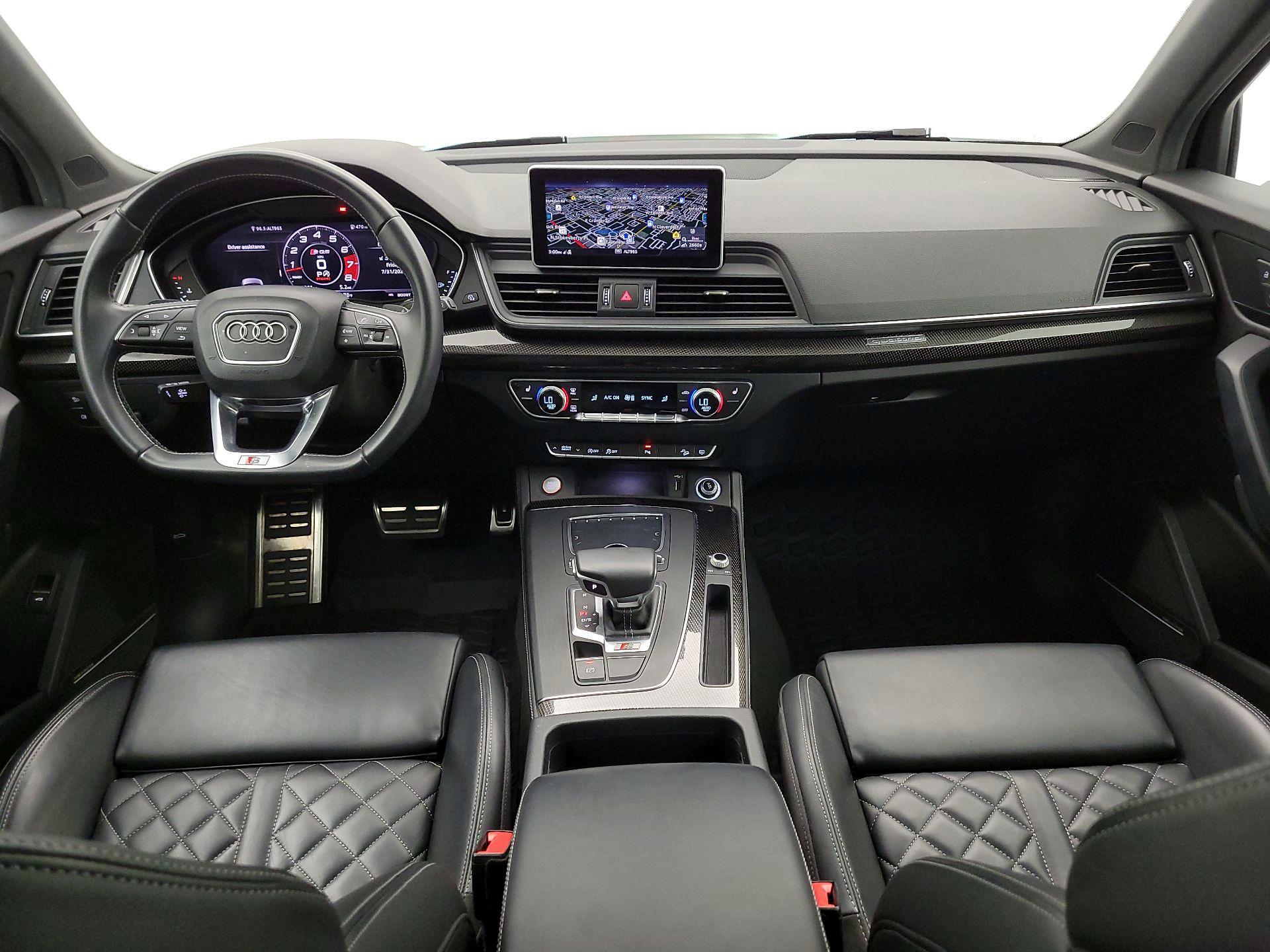 Thumbnail: 2020 Audi SQ5 - 9
