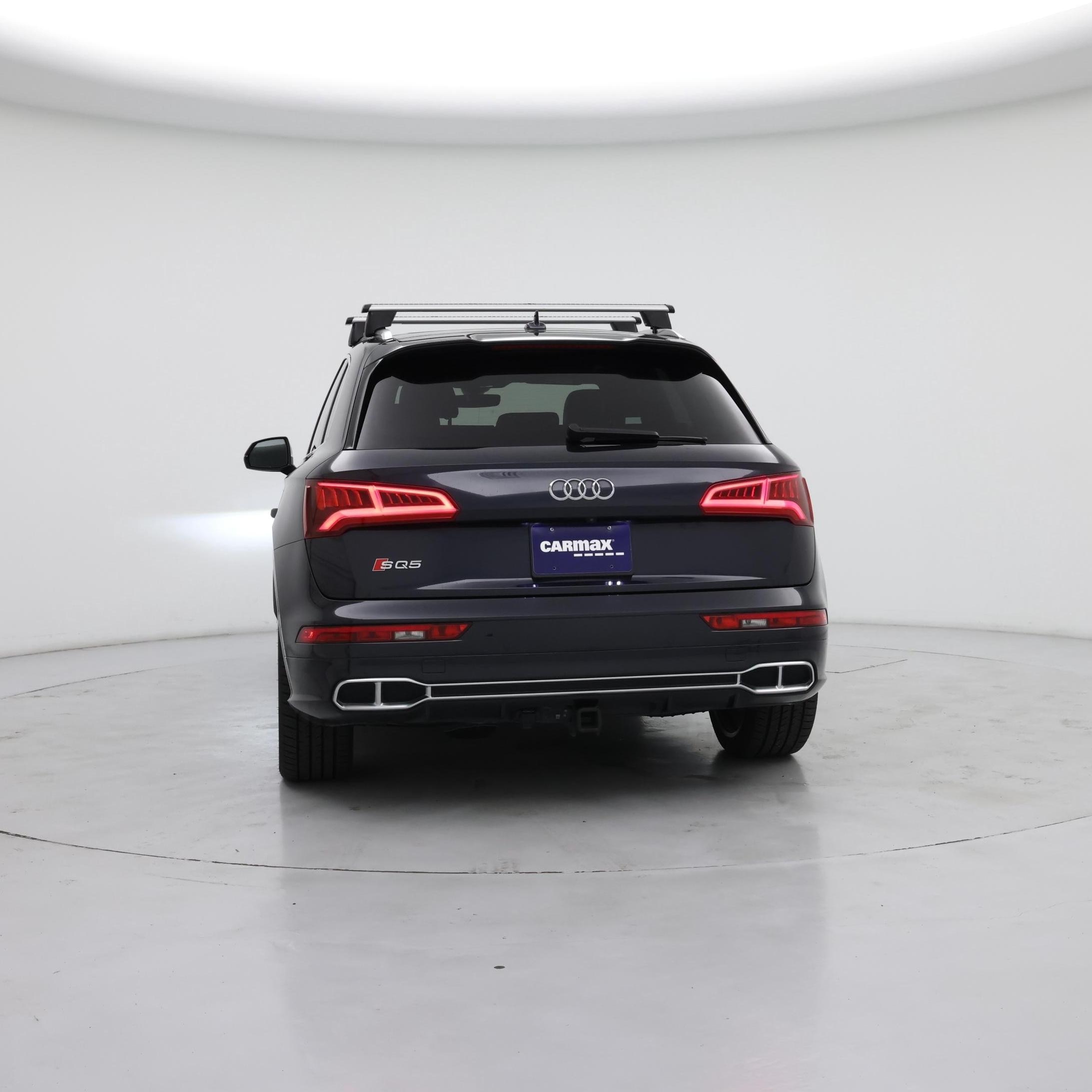 Thumbnail: 2020 Audi SQ5 - 6