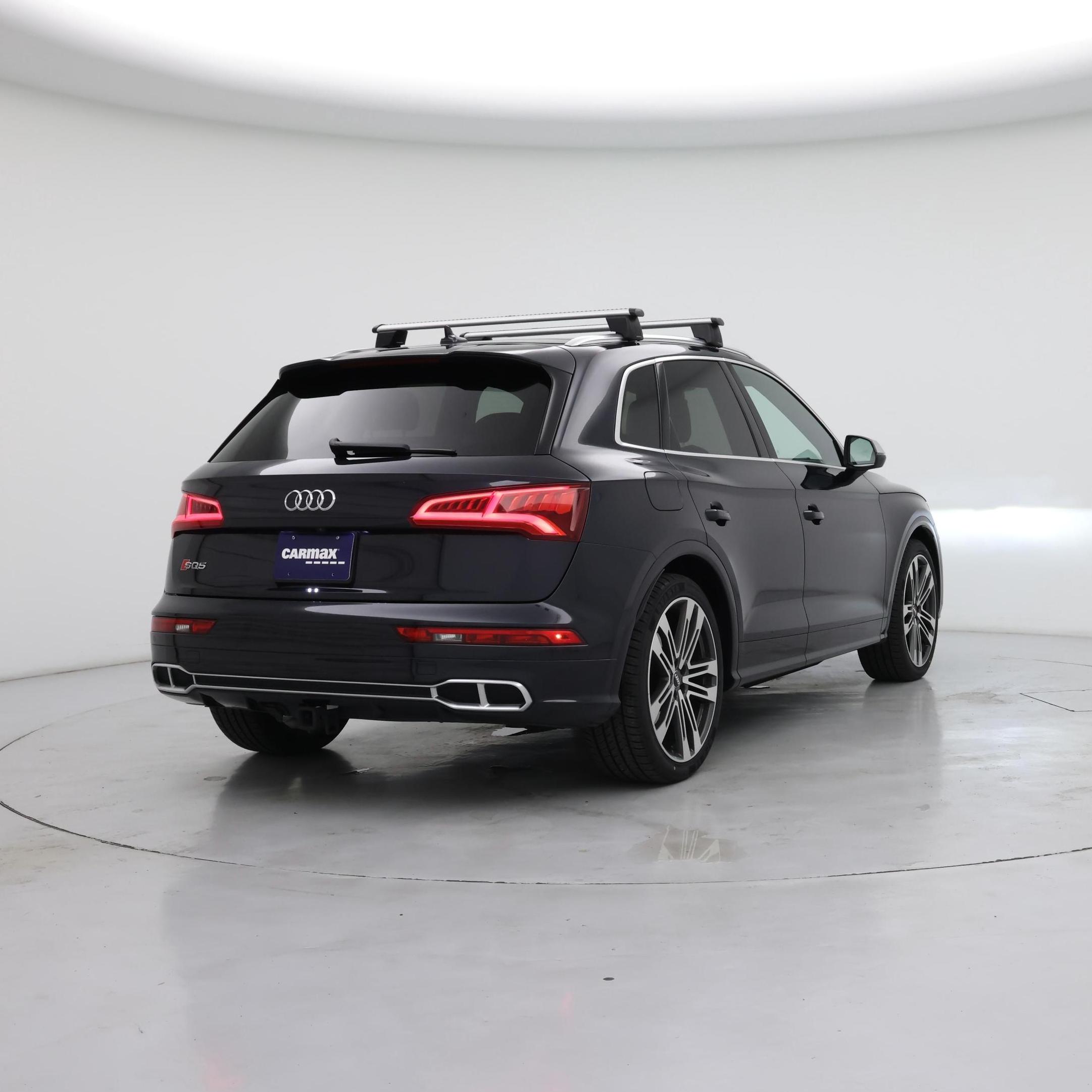 Thumbnail: 2020 Audi SQ5 - 8