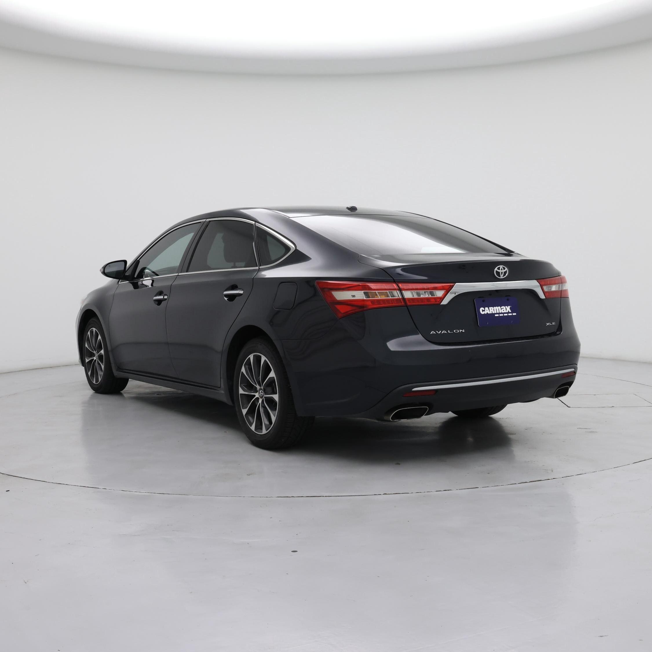 Thumbnail: 2018 Toyota Avalon - 2