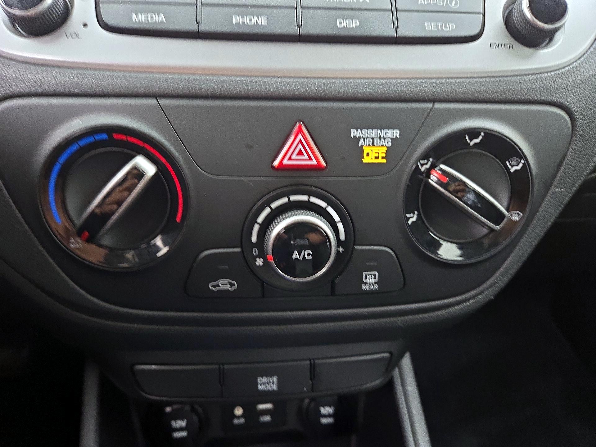 Thumbnail: 2021 Hyundai Accent - 16