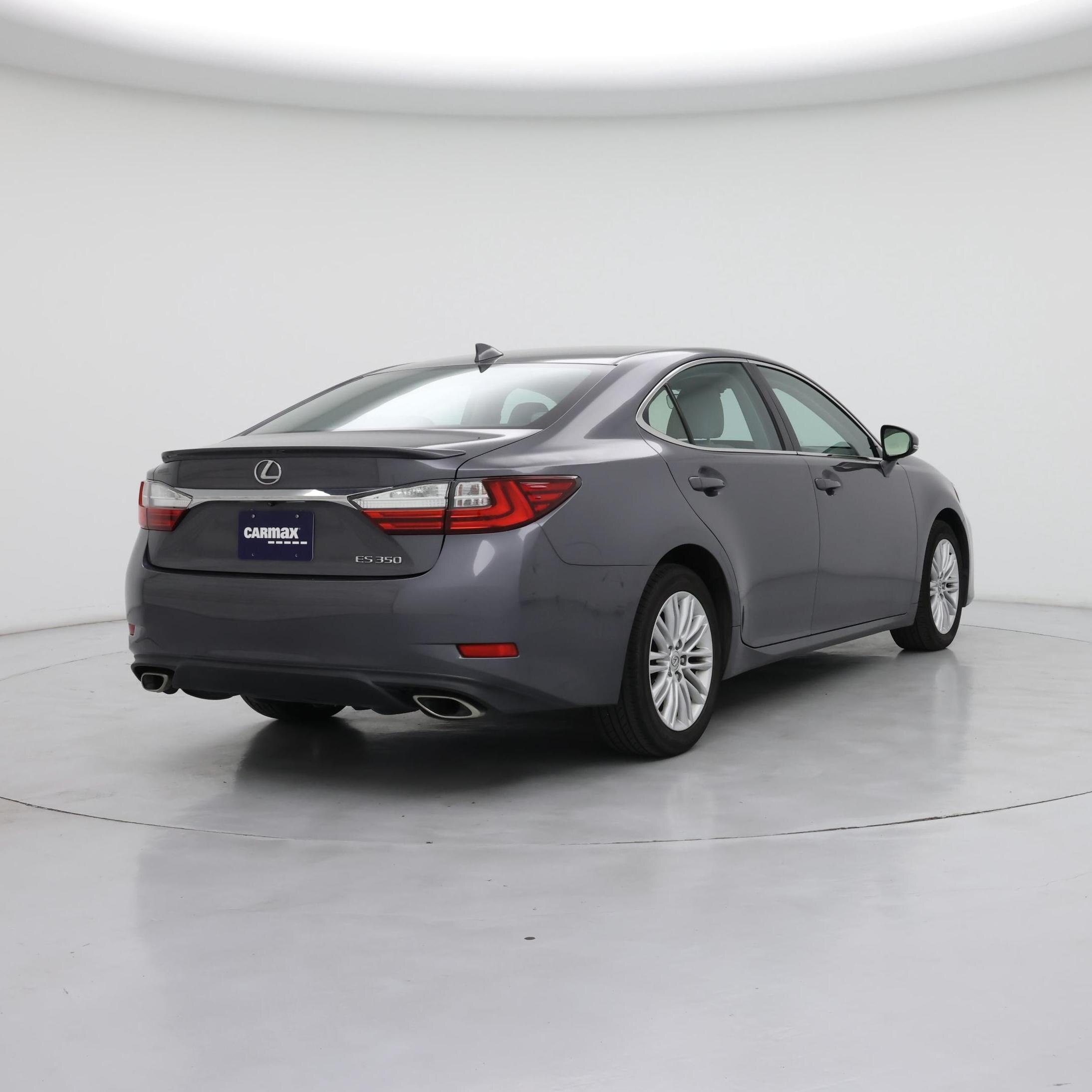 Thumbnail: 2018 Lexus ES - 8