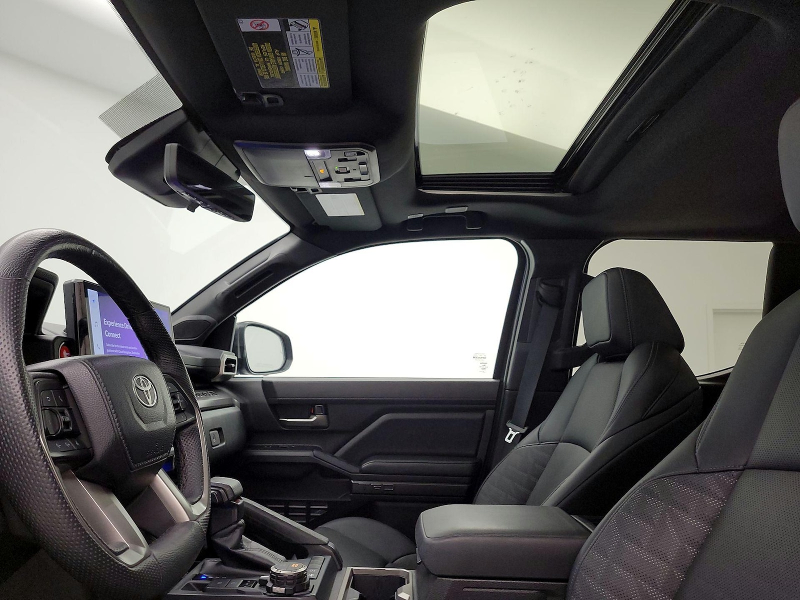 Sunroof(s) & Overhead Airbags