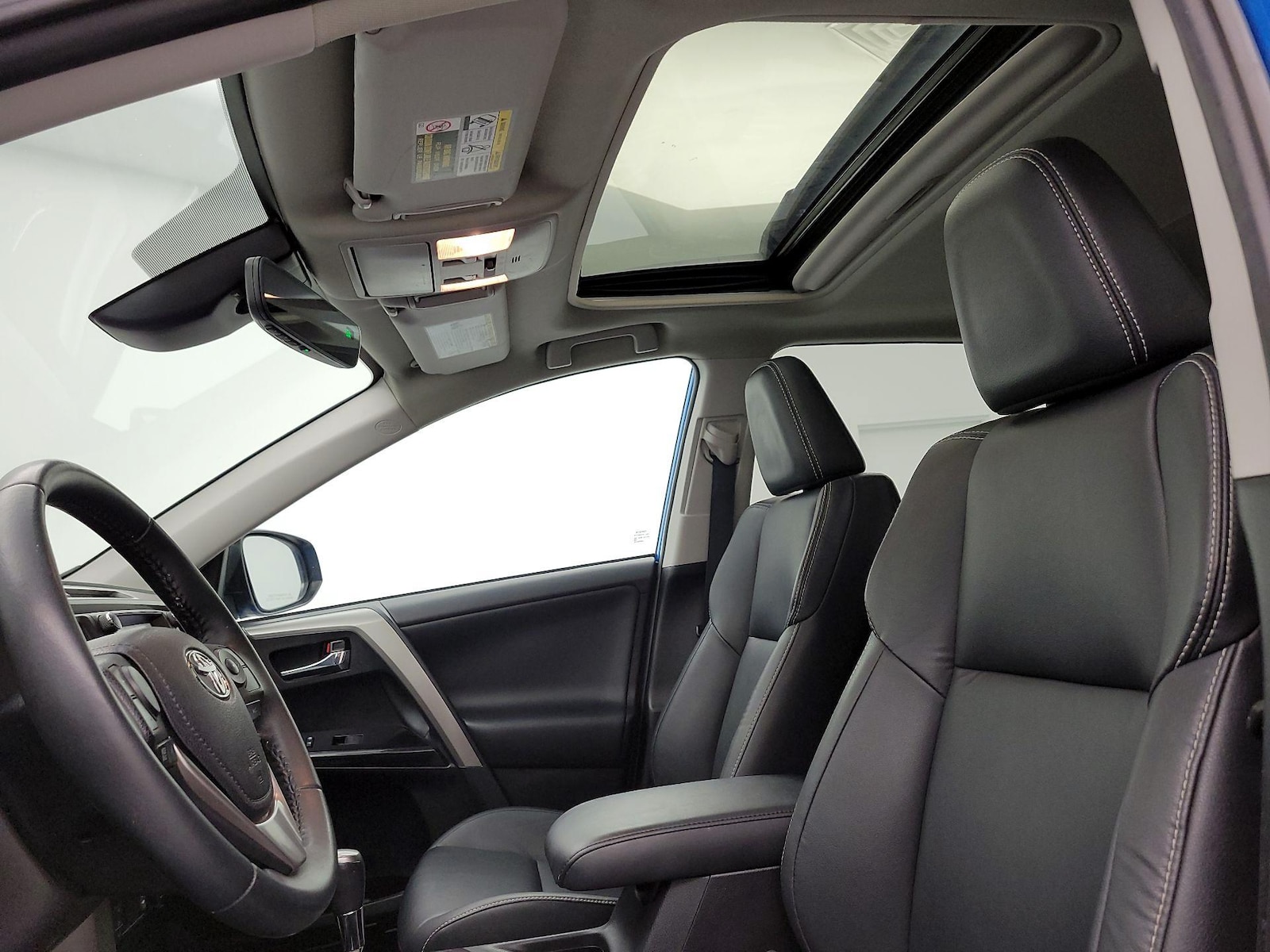 2017 Toyota RAV4 Limited - Photo 21