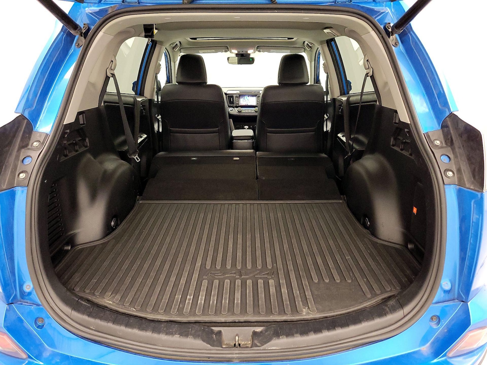 2017 Toyota RAV4 Limited - Photo 24