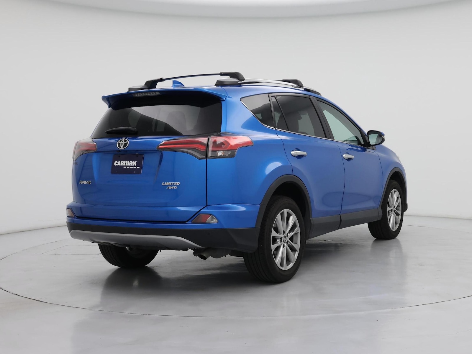 2017 Toyota RAV4 Limited - Photo 9