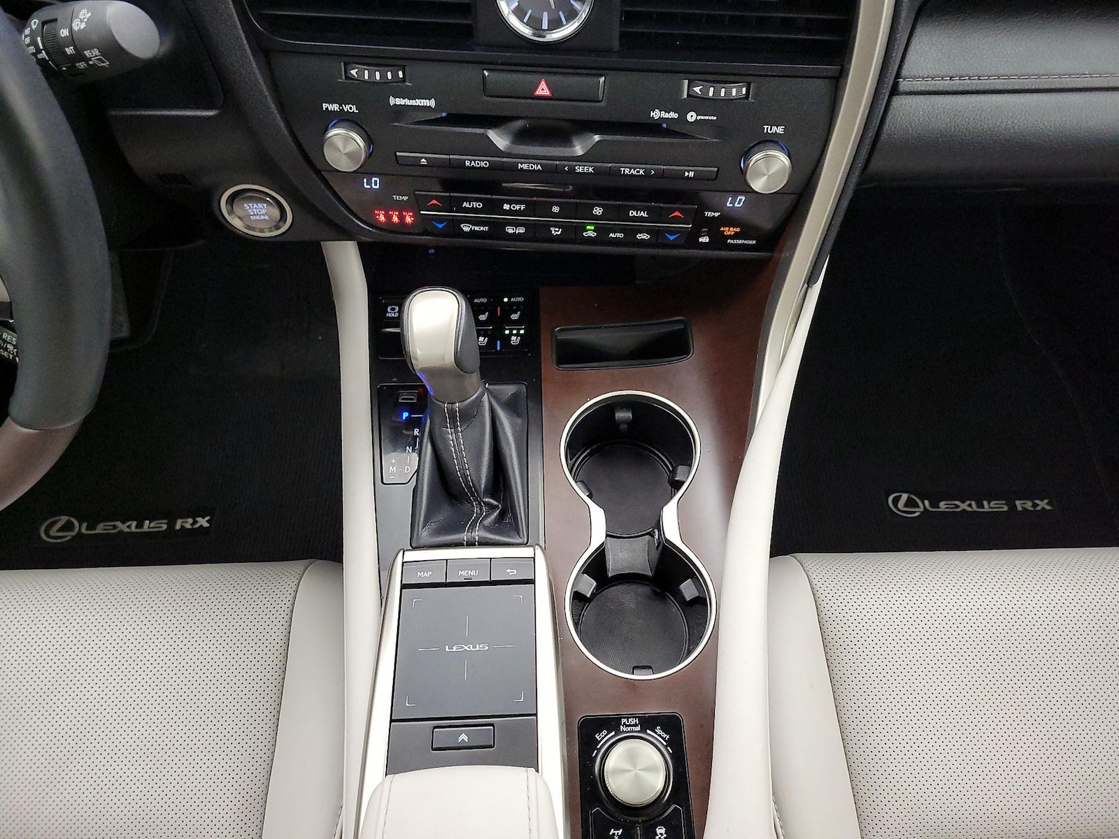 2022 Lexus RX 350 - Photo 19
