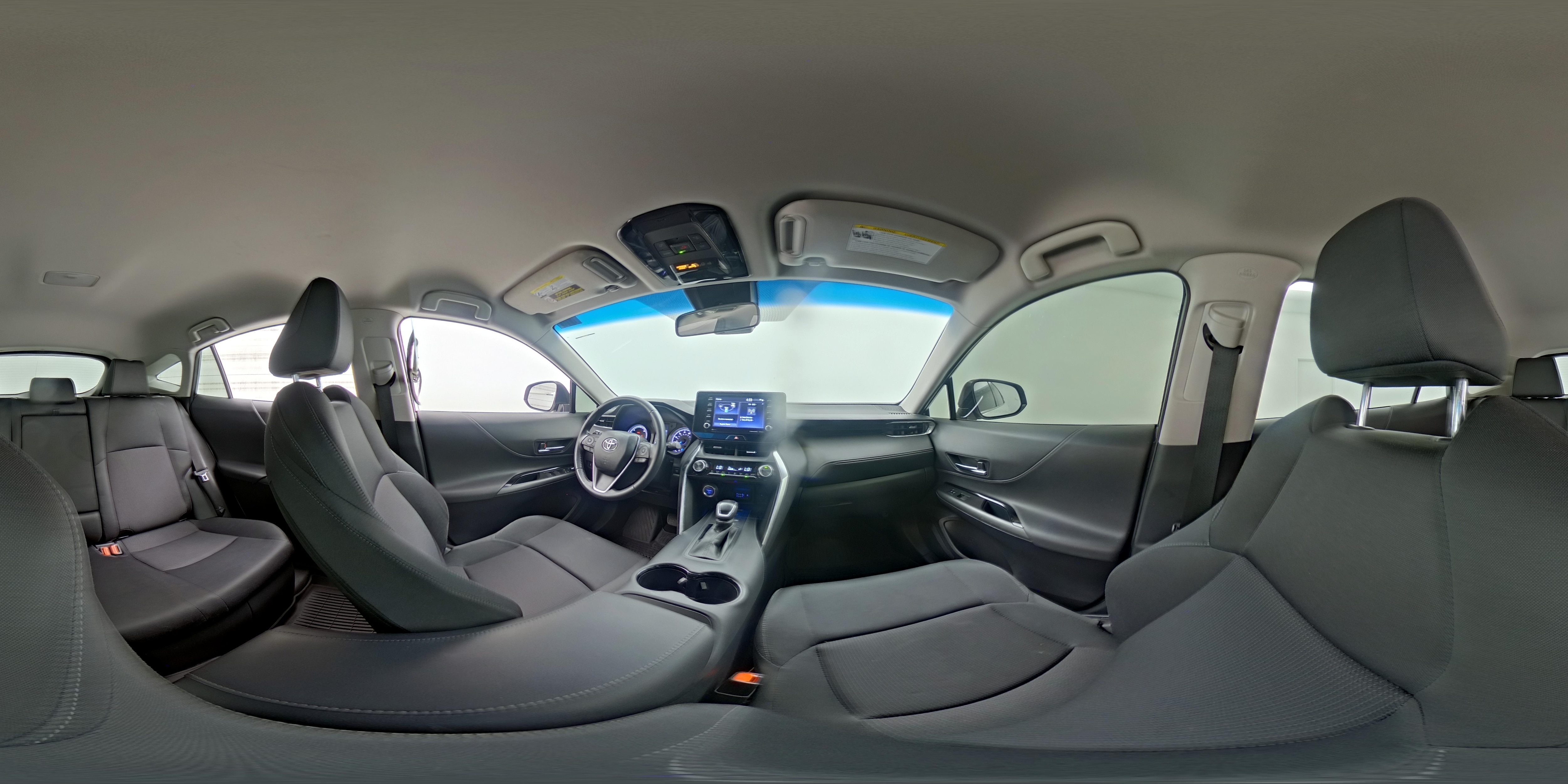 2021 Toyota Venza LE - Photo 25