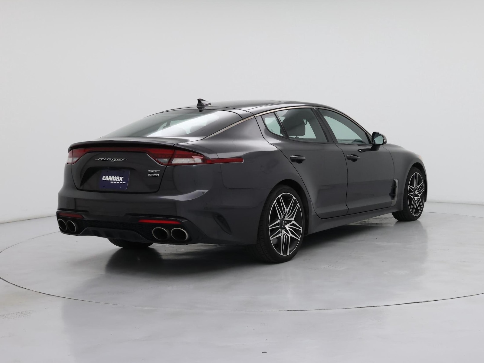 2022 Kia Stinger GT1 - Photo 9