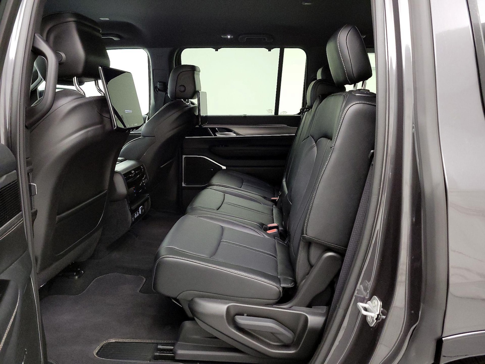Rear Air Conditioning
