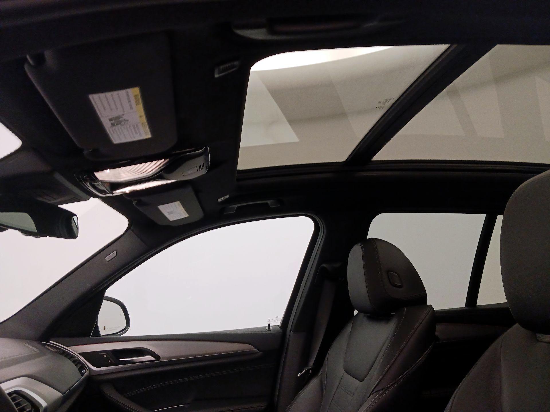 Thumbnail: 2018 BMW X3 - 19