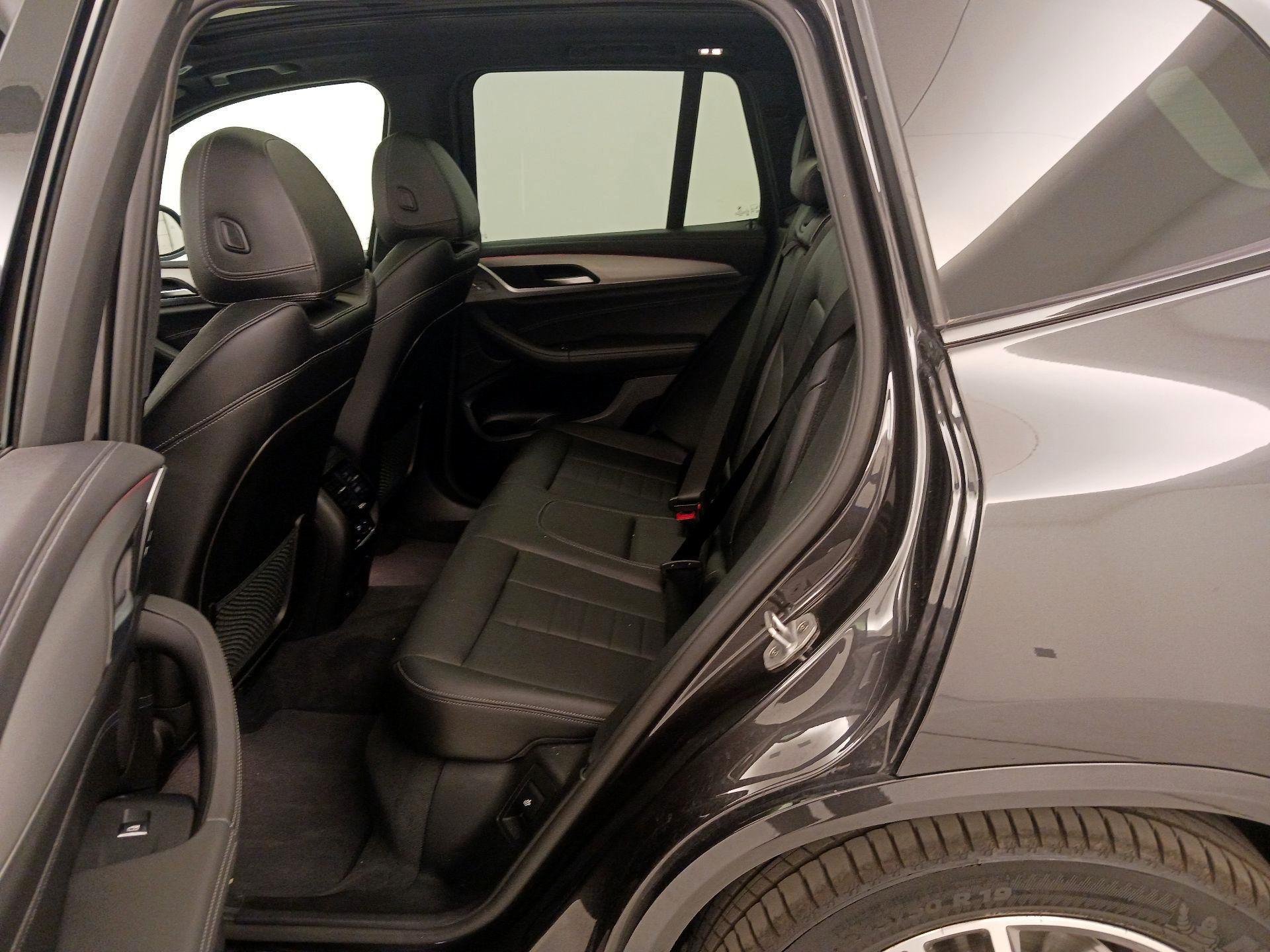 Thumbnail: 2018 BMW X3 - 20
