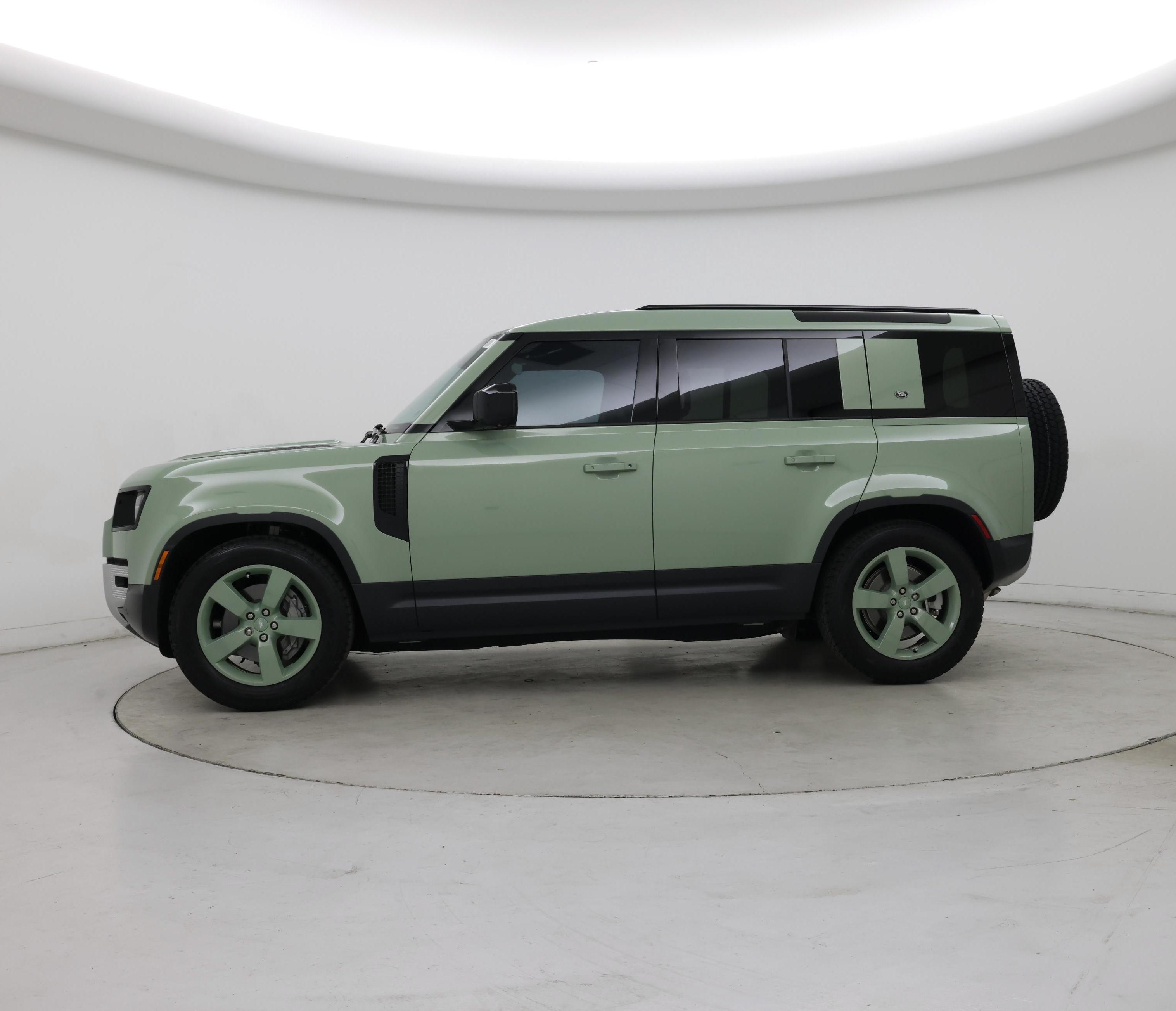 Thumbnail: 2023 Land Rover Defender - 3